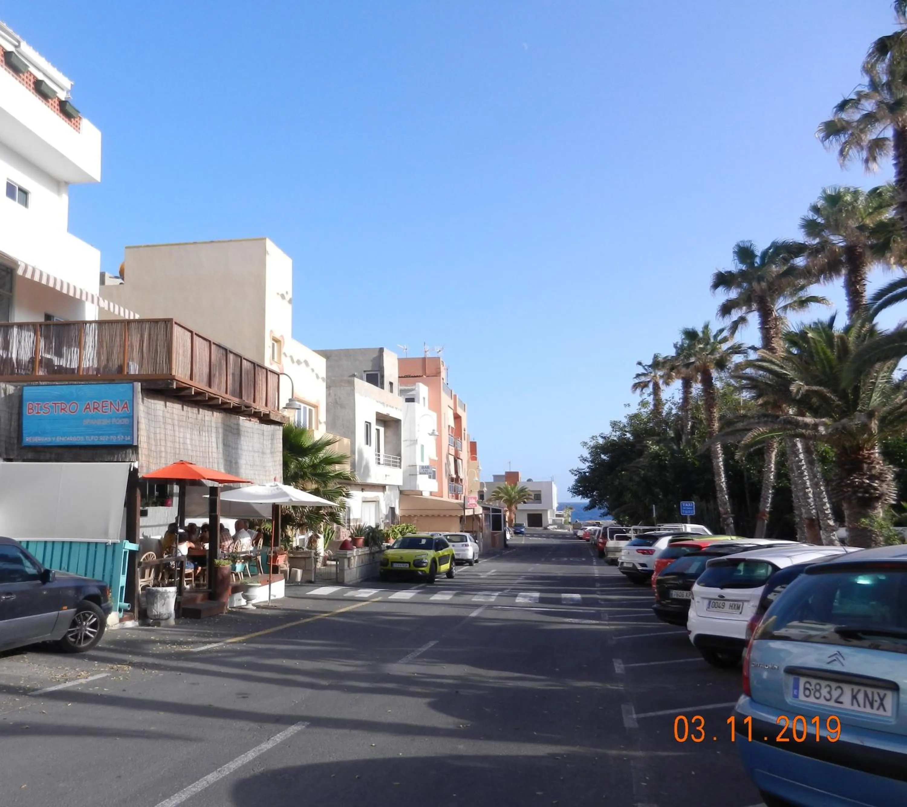 Restaurant/places to eat in Casa Resi