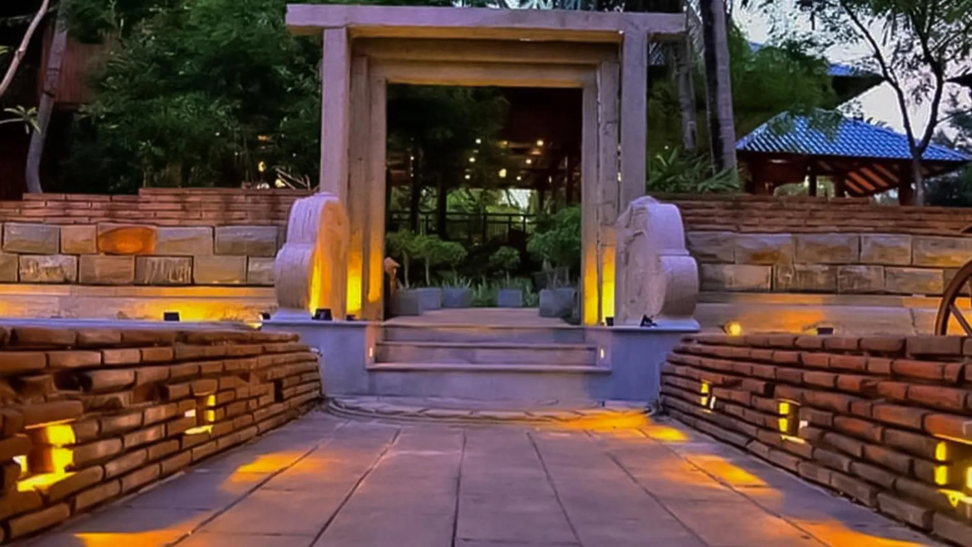 Facade/entrance in Silver crown nature resort