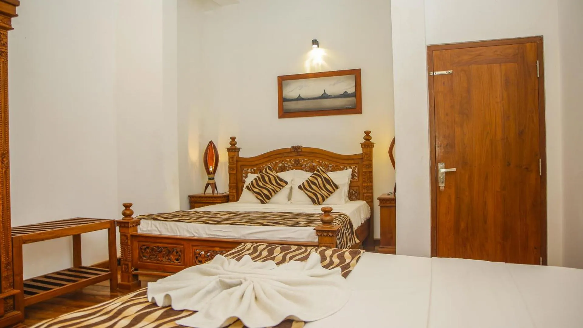 Photo of the whole room, Bed in Silver crown nature resort