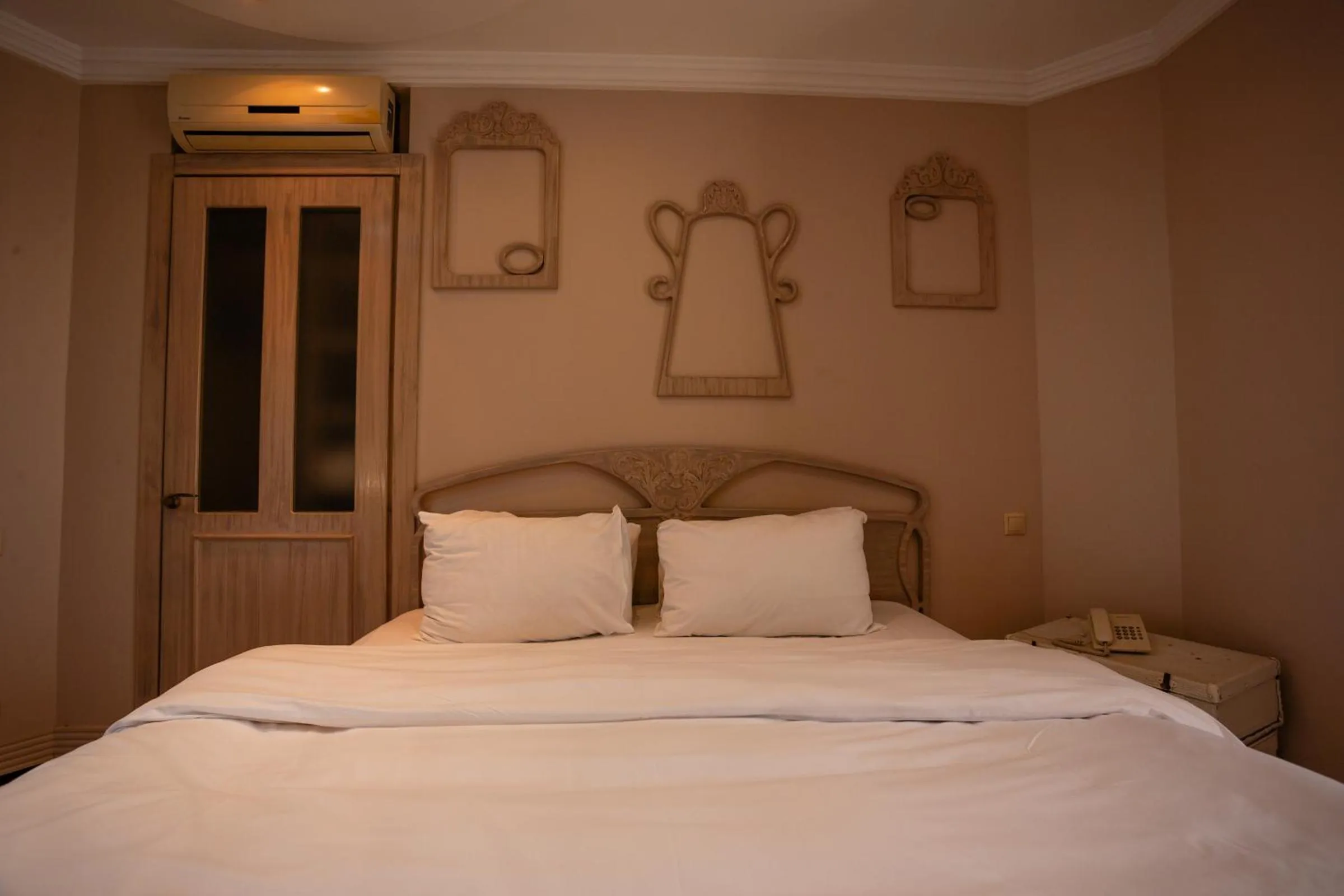 Bed in Piazza Boutique Hotel