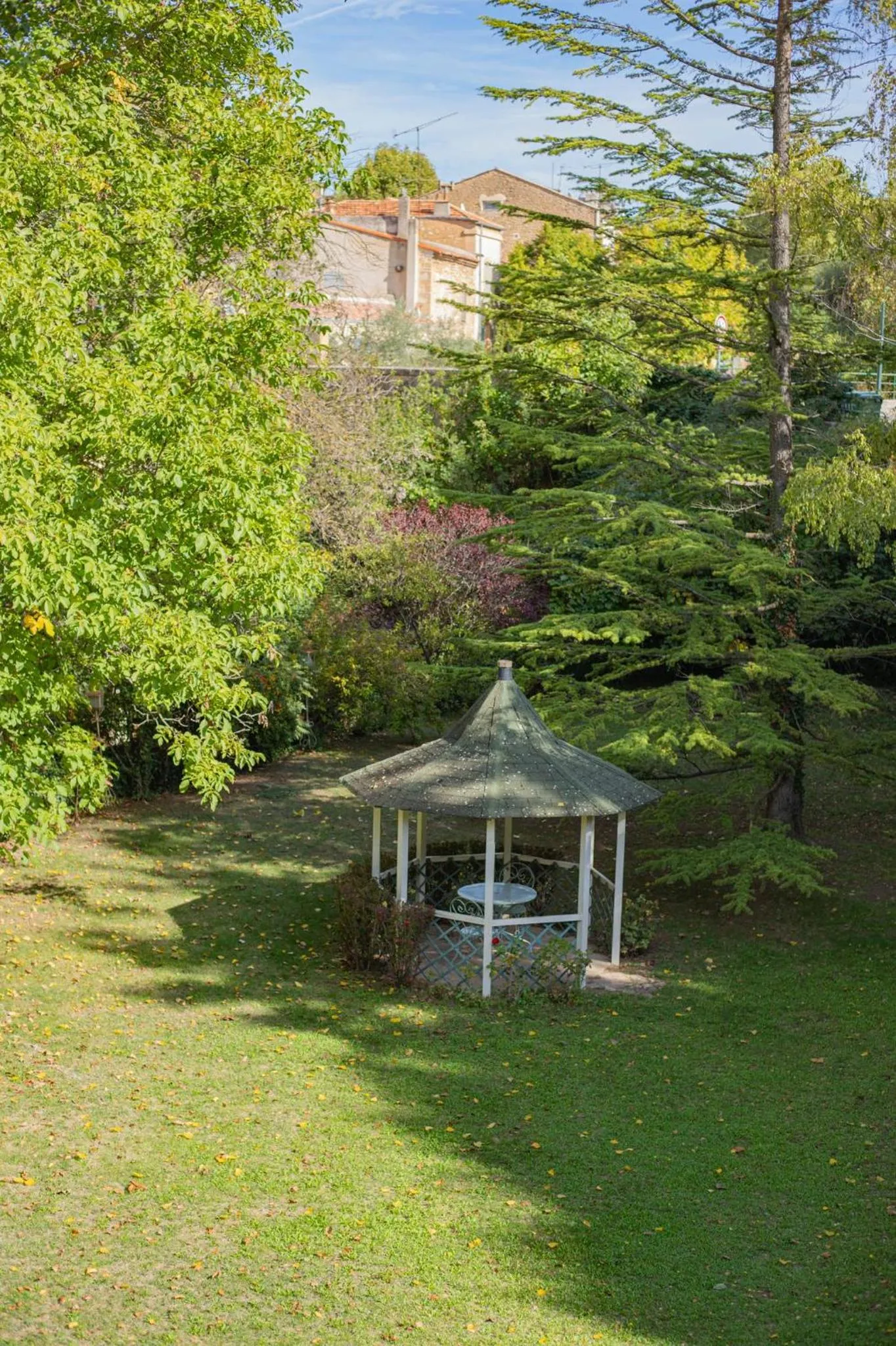 Garden in Le Vieux Moulin de Jouques