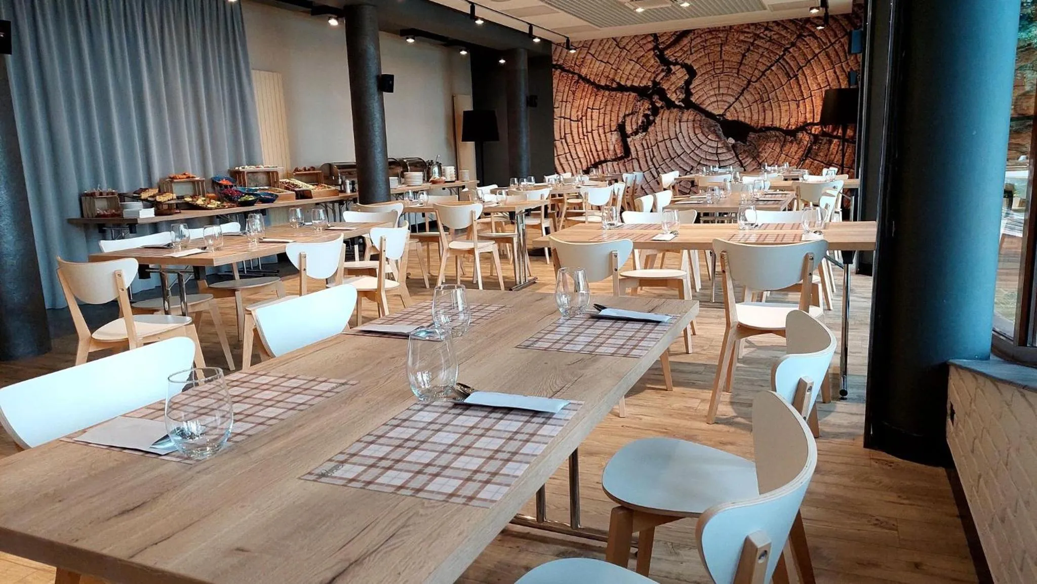 Restaurant/places to eat in Hotel Wojciech