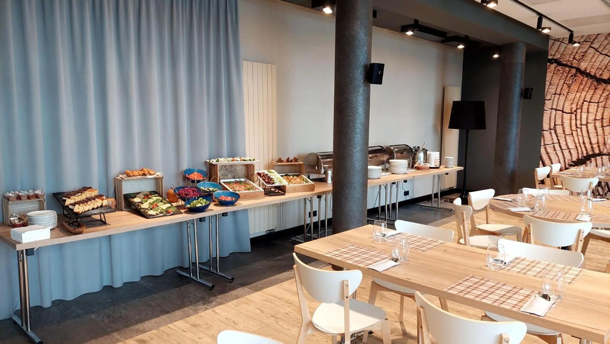 Restaurant/places to eat in Hotel Wojciech