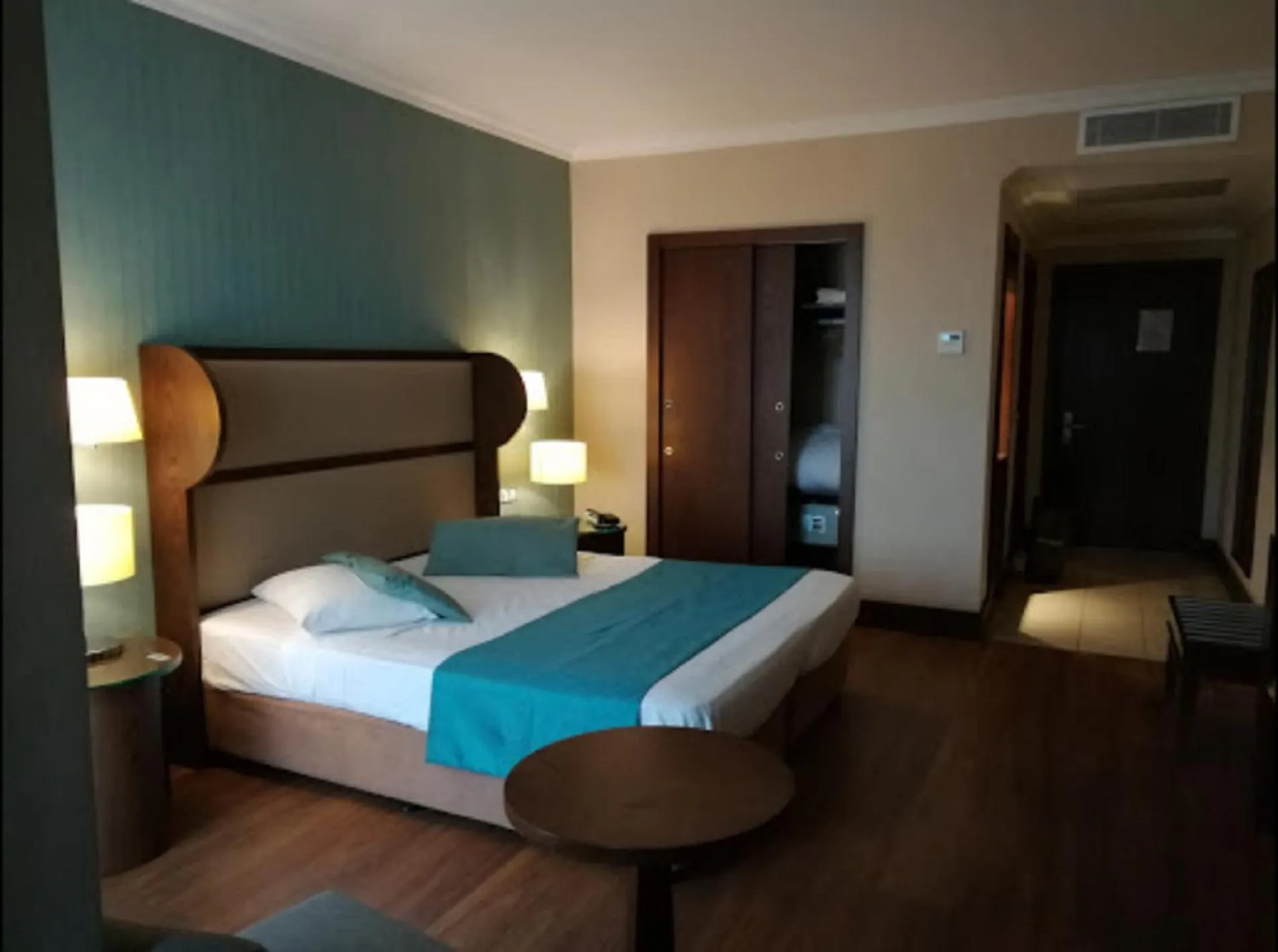 Bed in TADJ EL MAOUADA