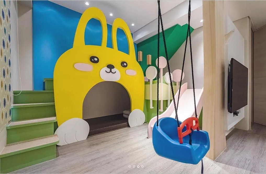 Decorative detail in Night Home