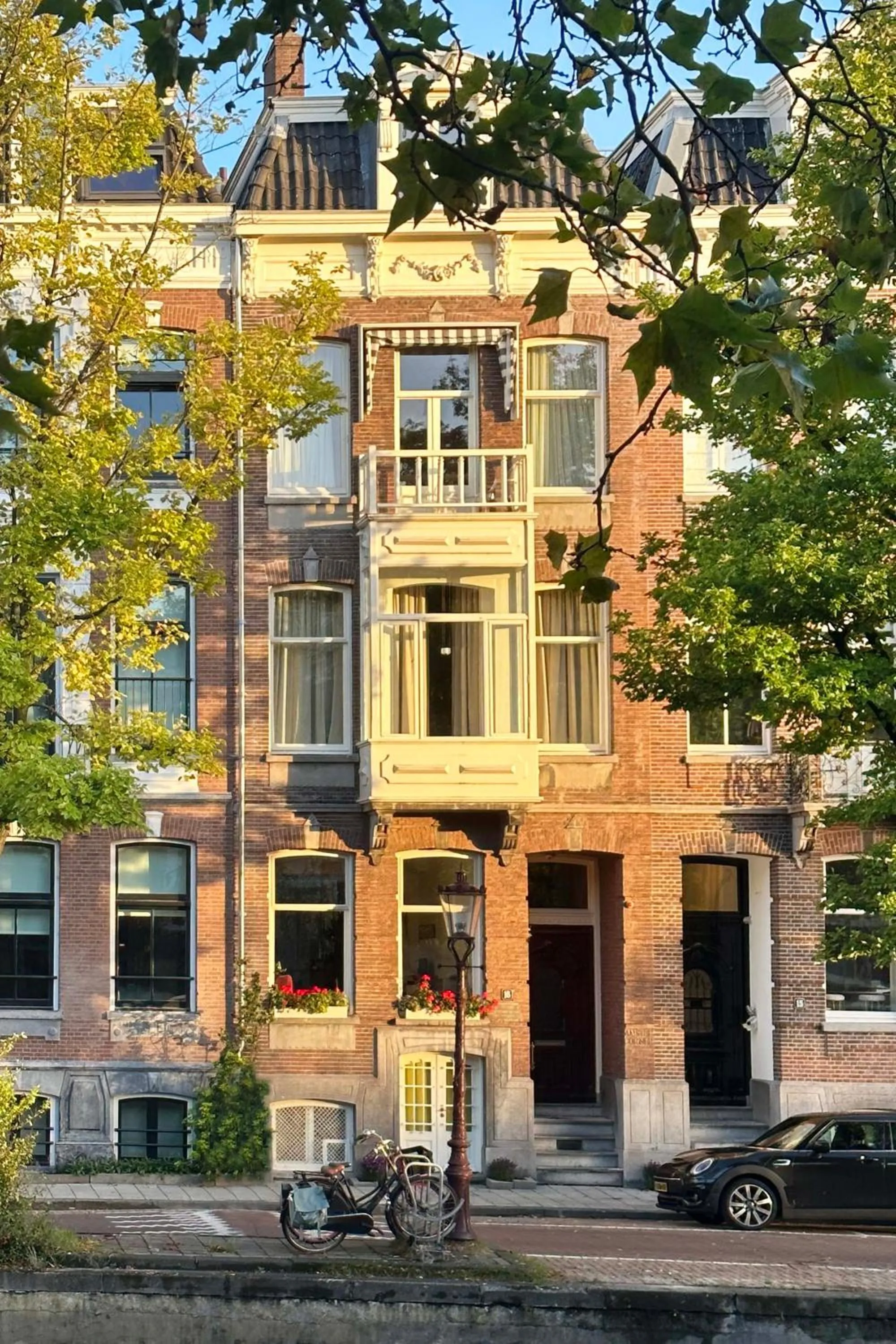 Property building in Amstel Corner Hotel