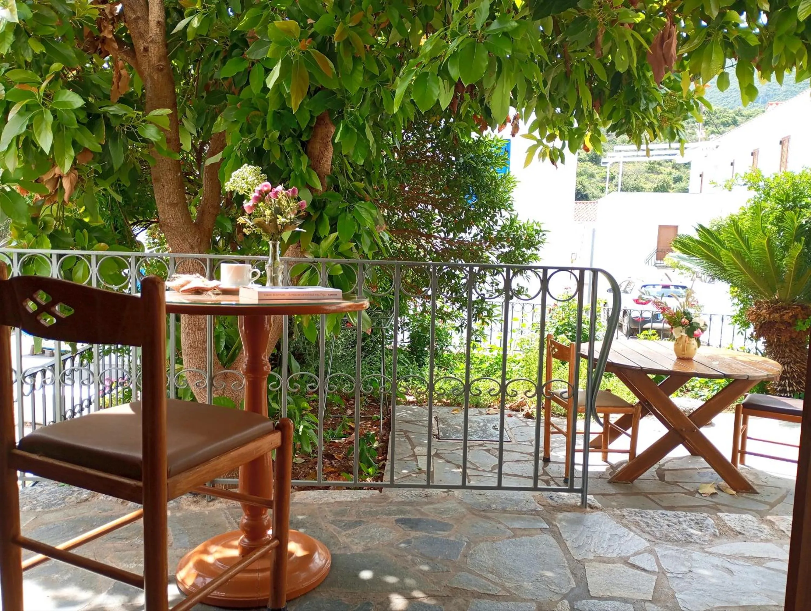 Hotel PARALIAKO Kyparissi