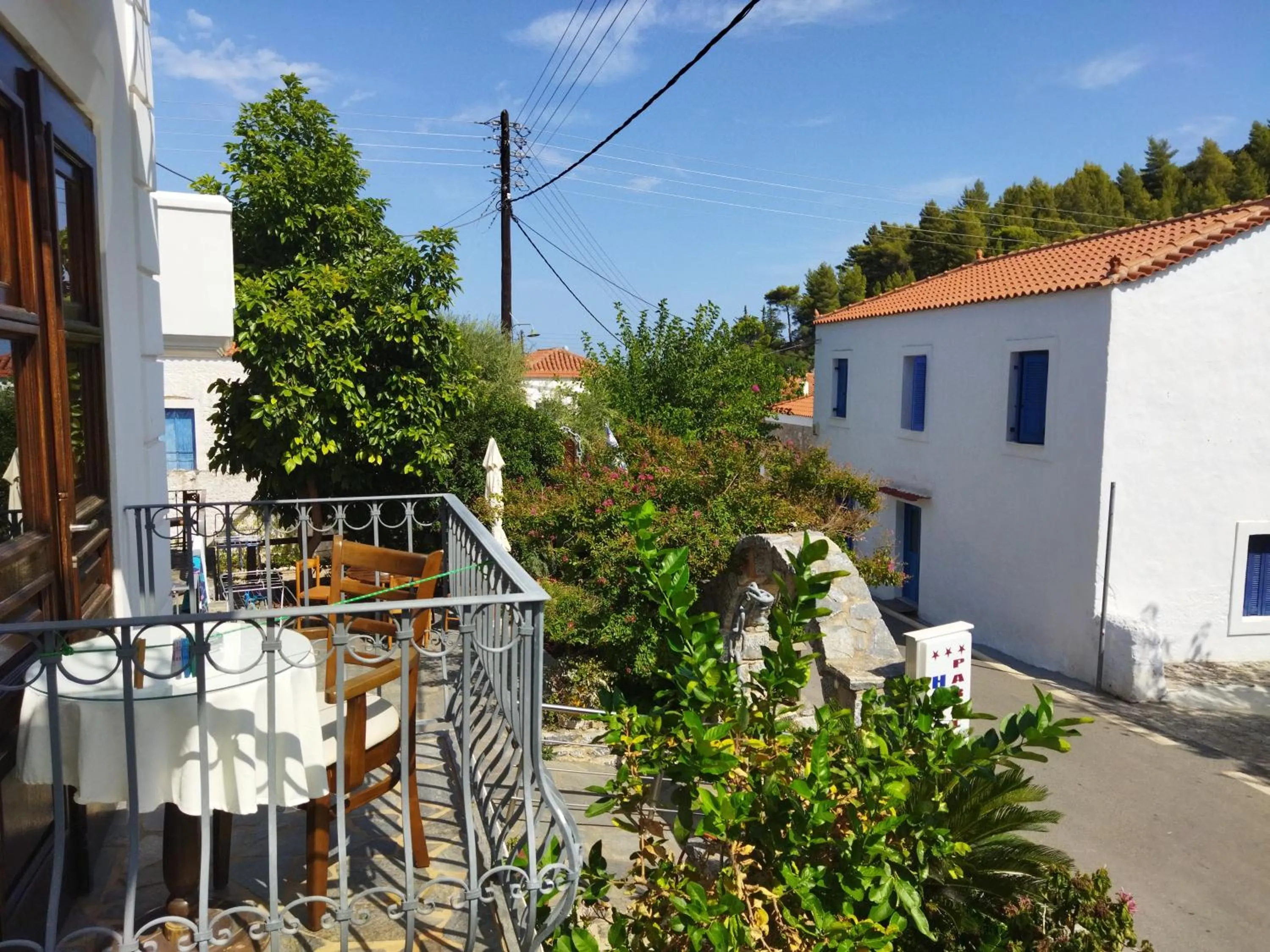 Hotel PARALIAKO Kyparissi