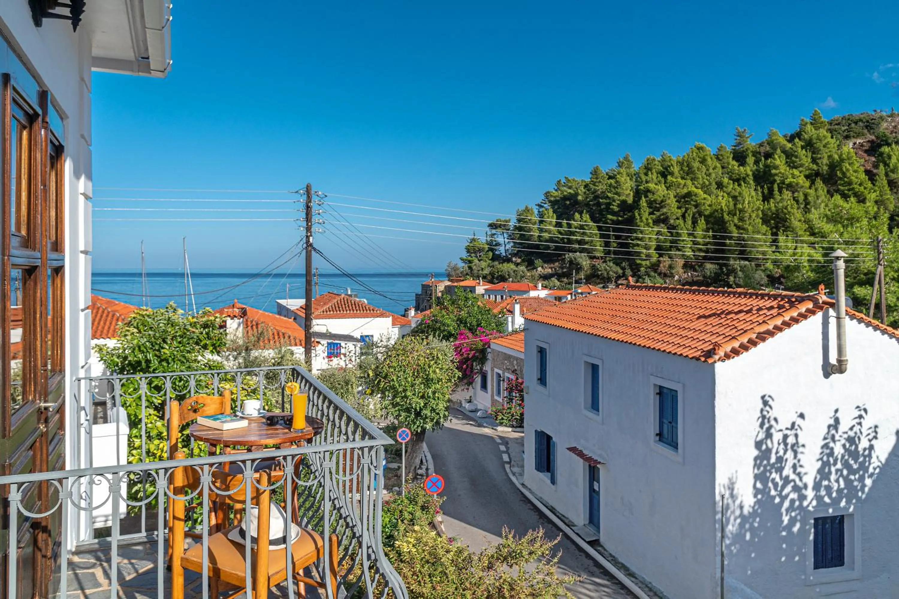 Balcony/Terrace in Hotel PARALIAKO Kyparissi