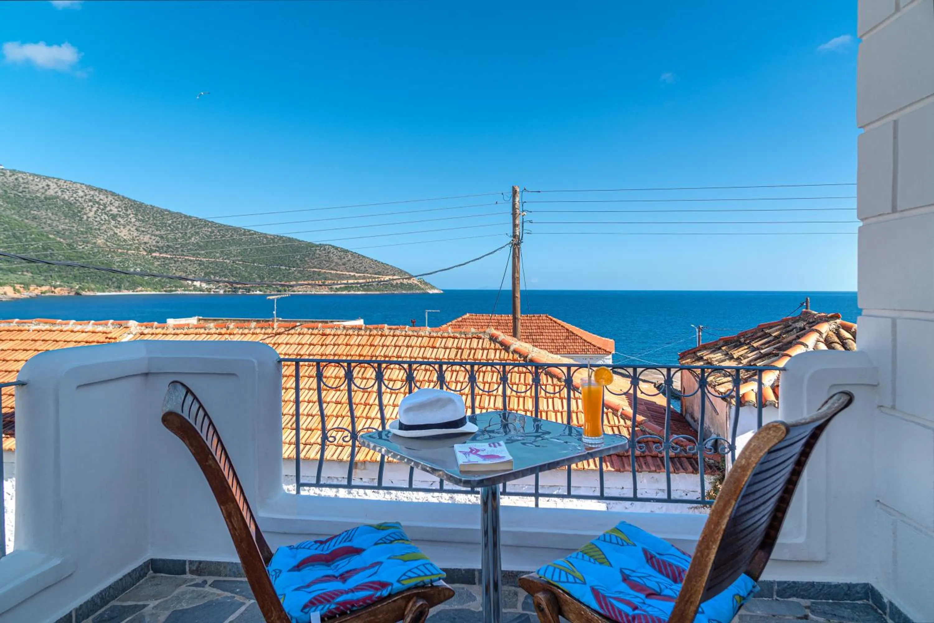 Balcony/Terrace in Hotel PARALIAKO Kyparissi