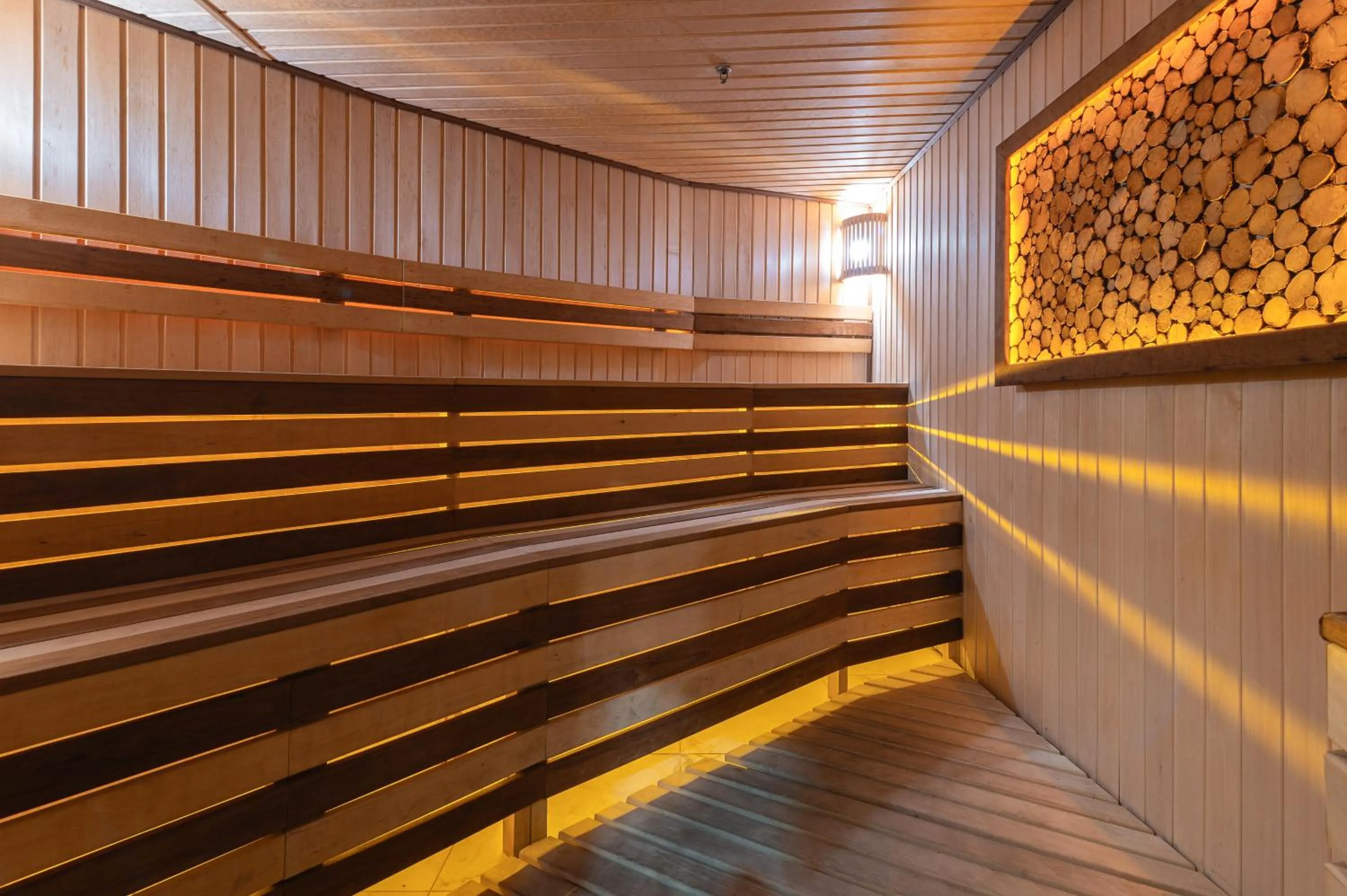 Sauna in Rixos Borovoe