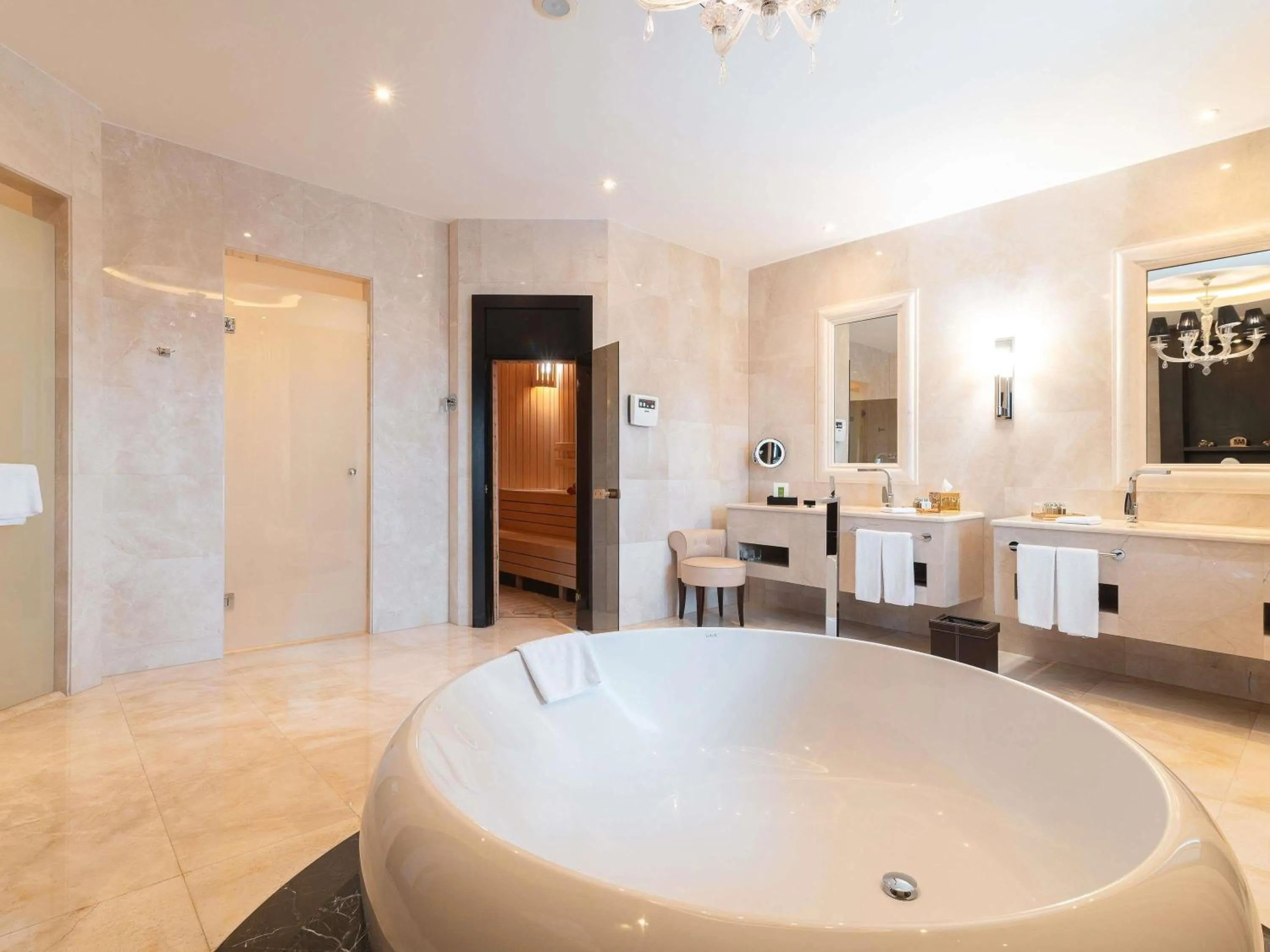 Bedroom in Rixos Borovoe