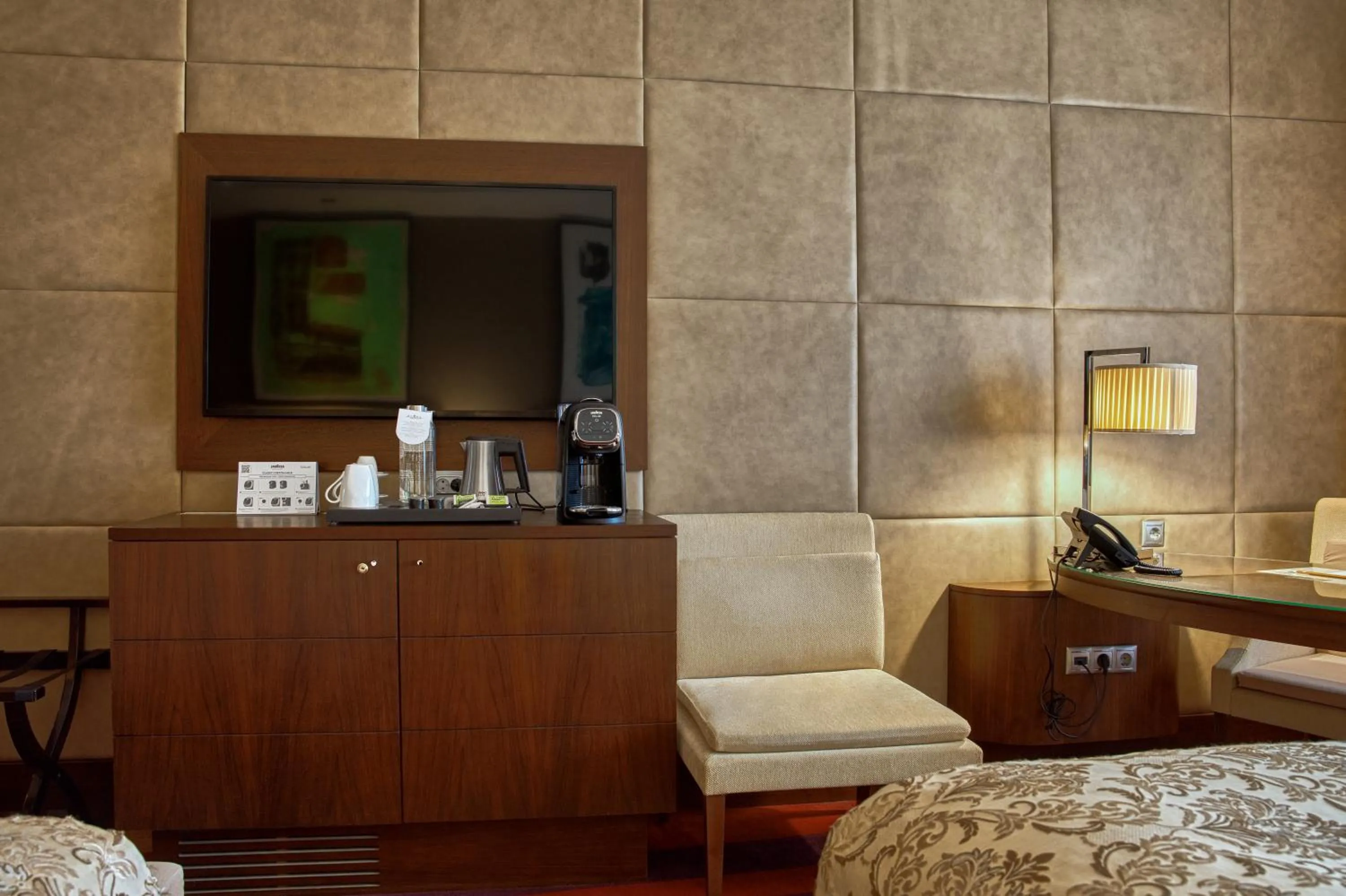 TV and multimedia, Bed in Rixos Borovoe