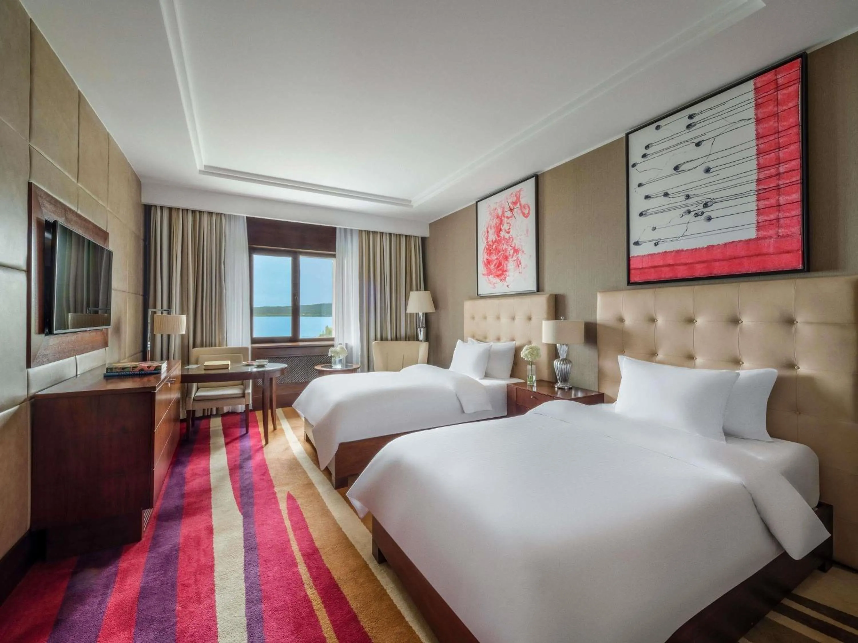 Bedroom, Bed in Rixos Borovoe