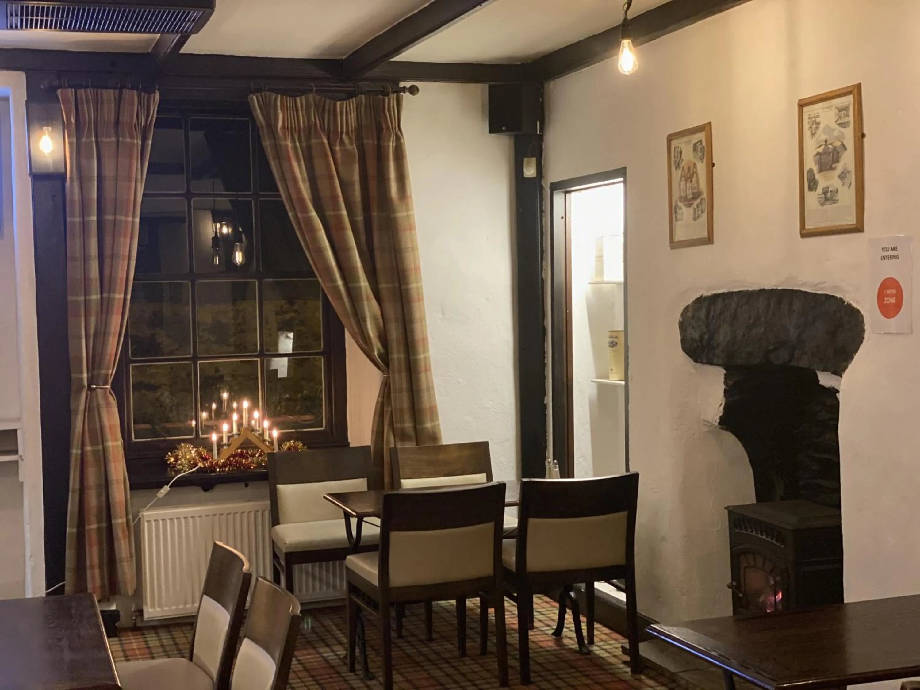 Lounge or bar in Royal Dunkeld Hotel