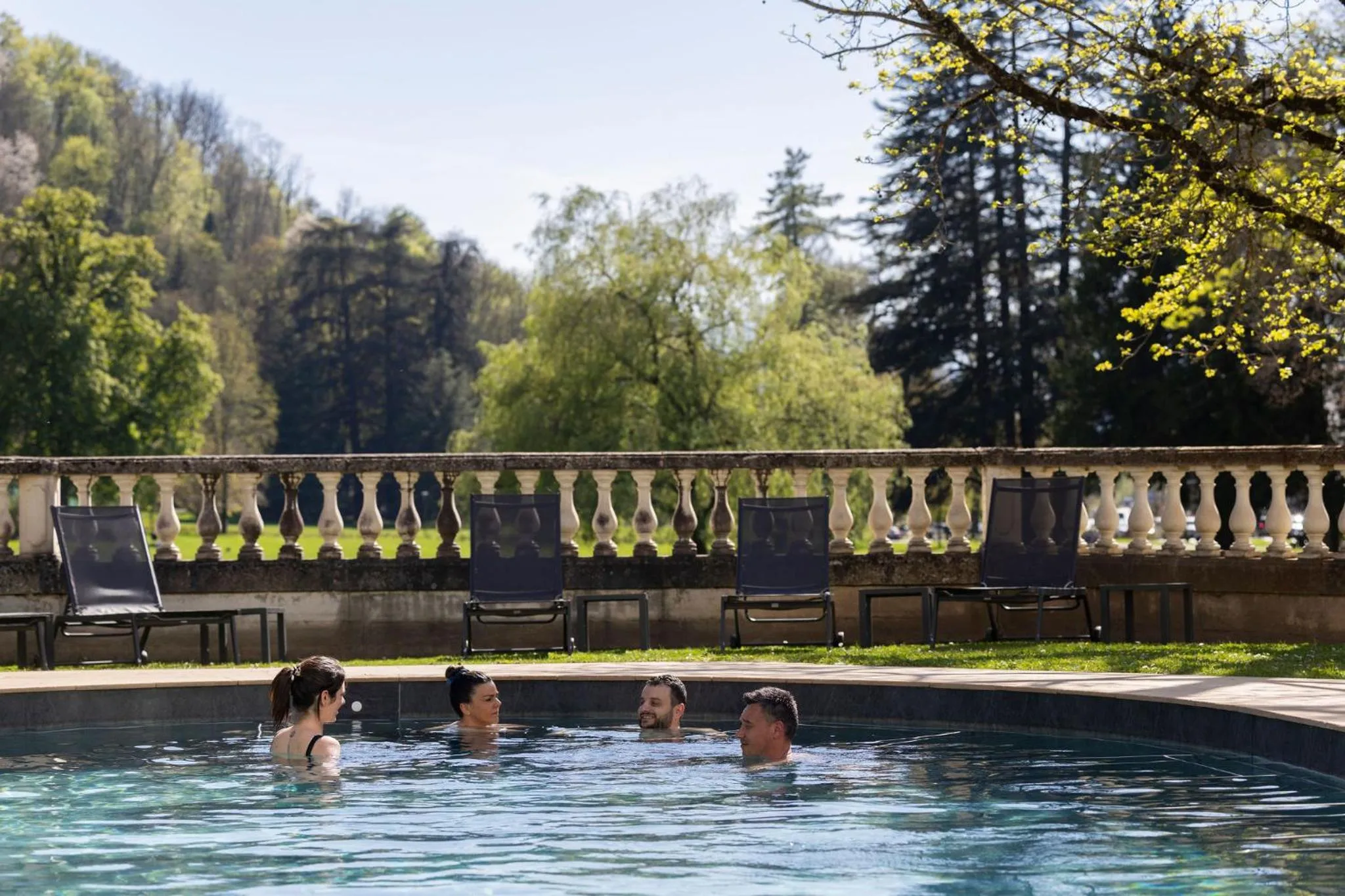 Swimming pool in Grand Hôtel & Spa Uriage