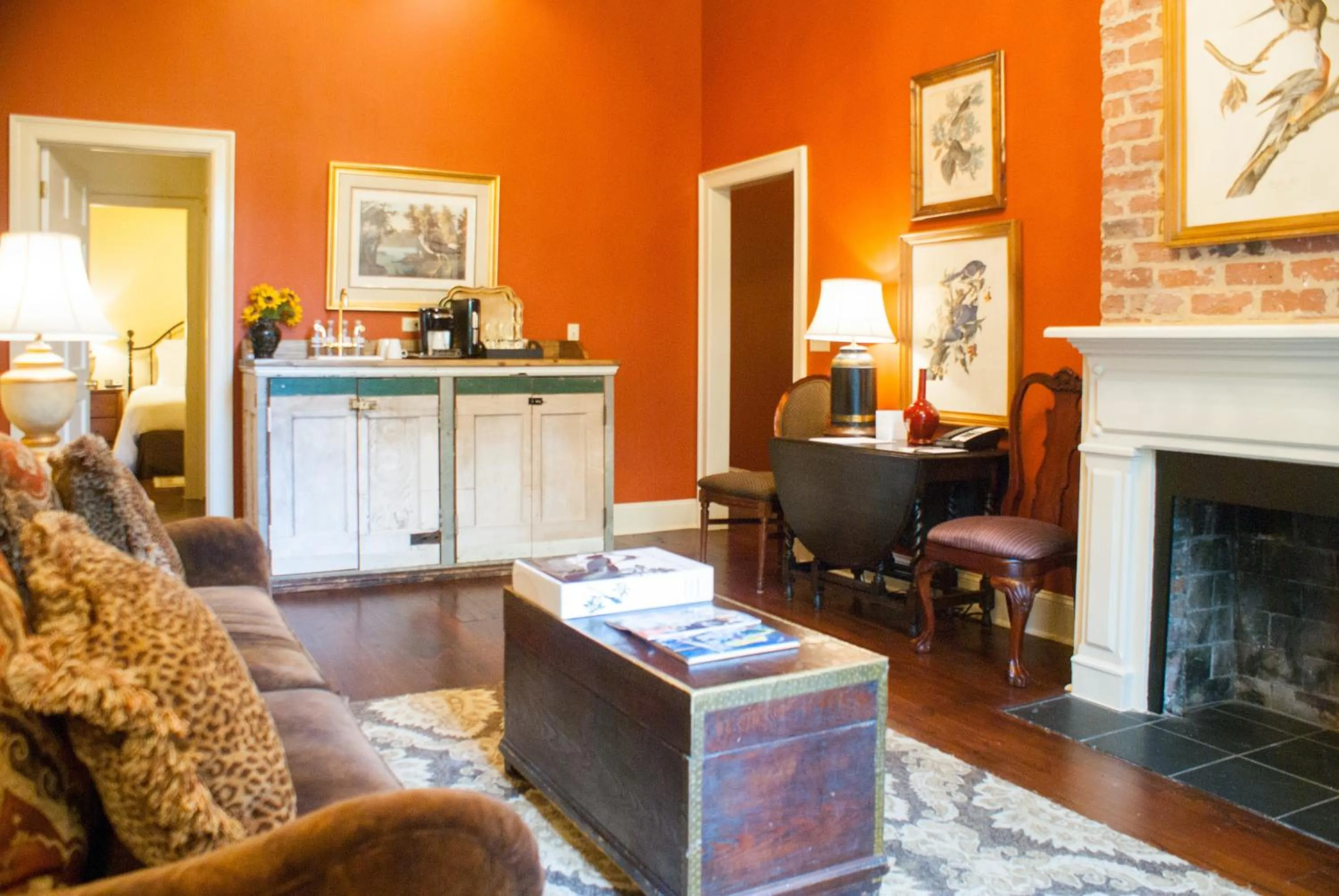 Living room in Audubon Cottages