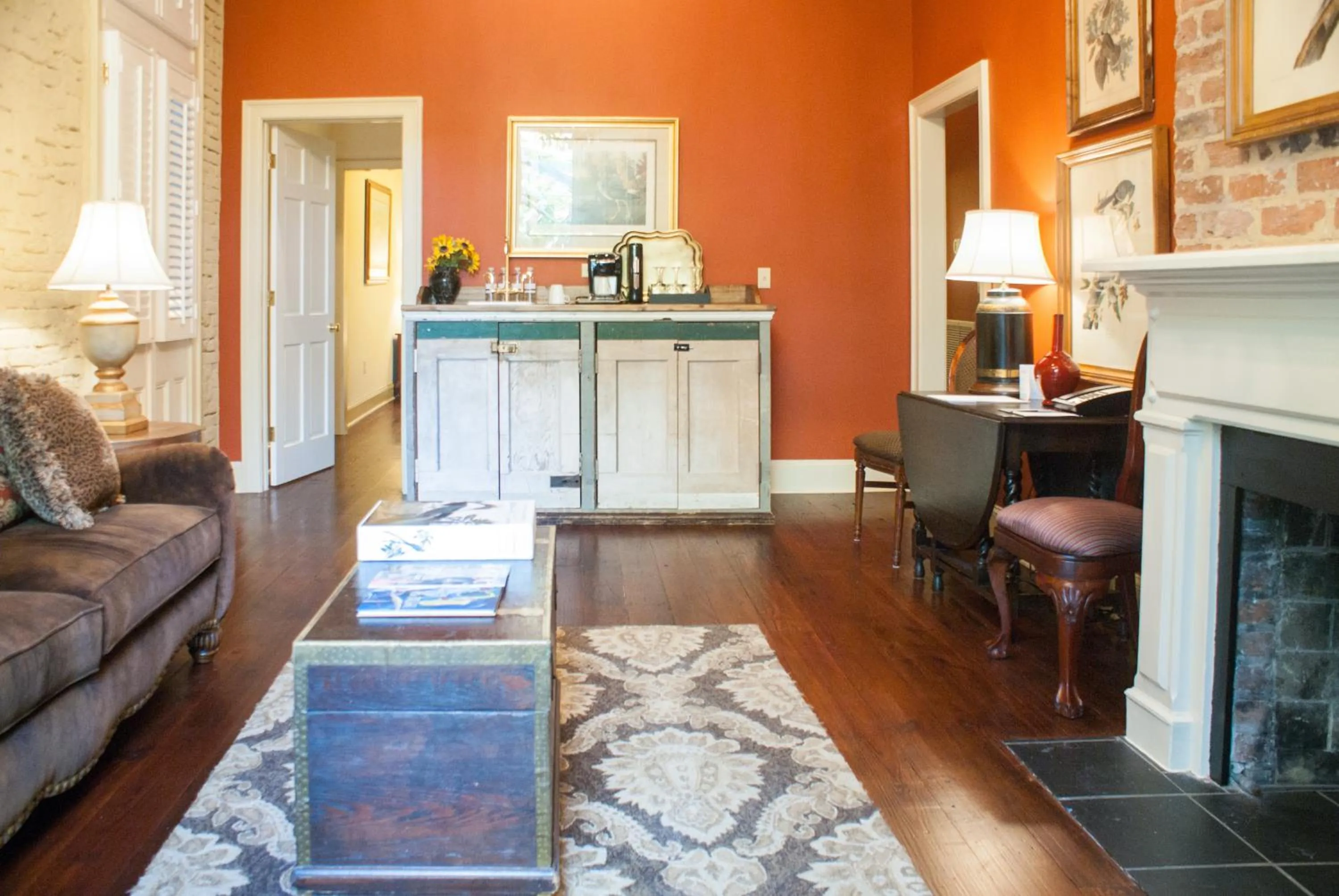 Decorative detail in Audubon Cottages