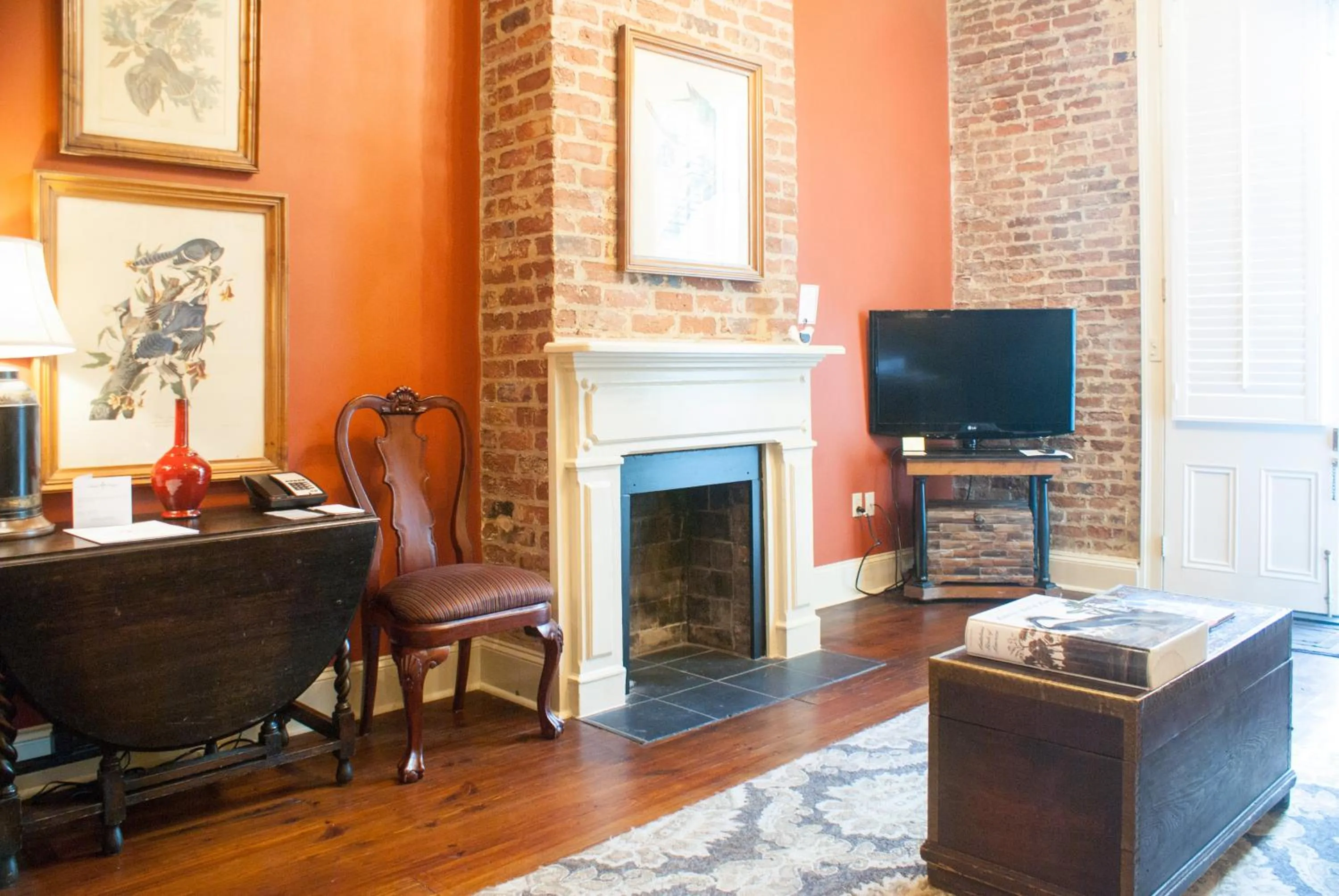 Decorative detail in Audubon Cottages