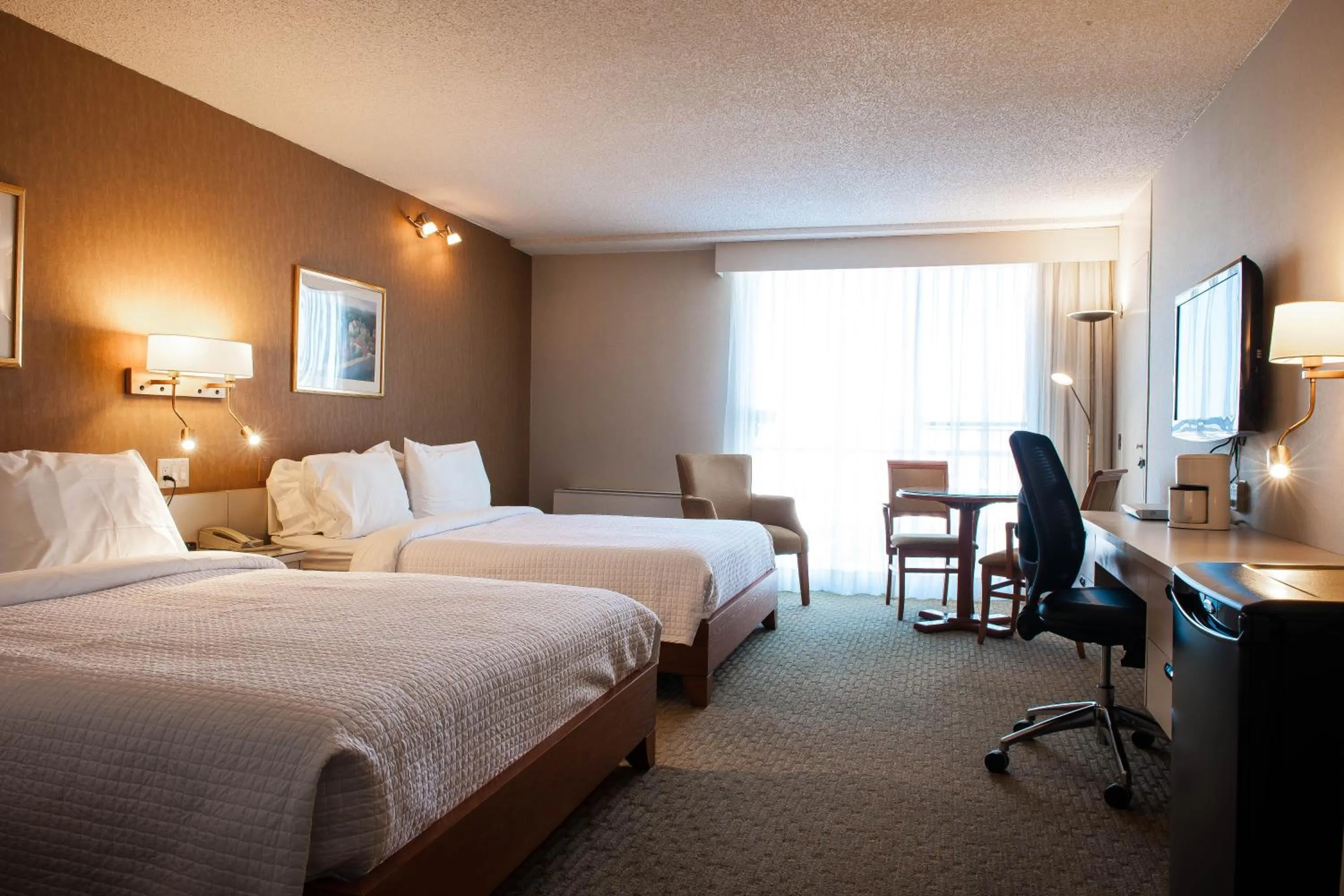 Bedroom, Bed in Hôtel Castel