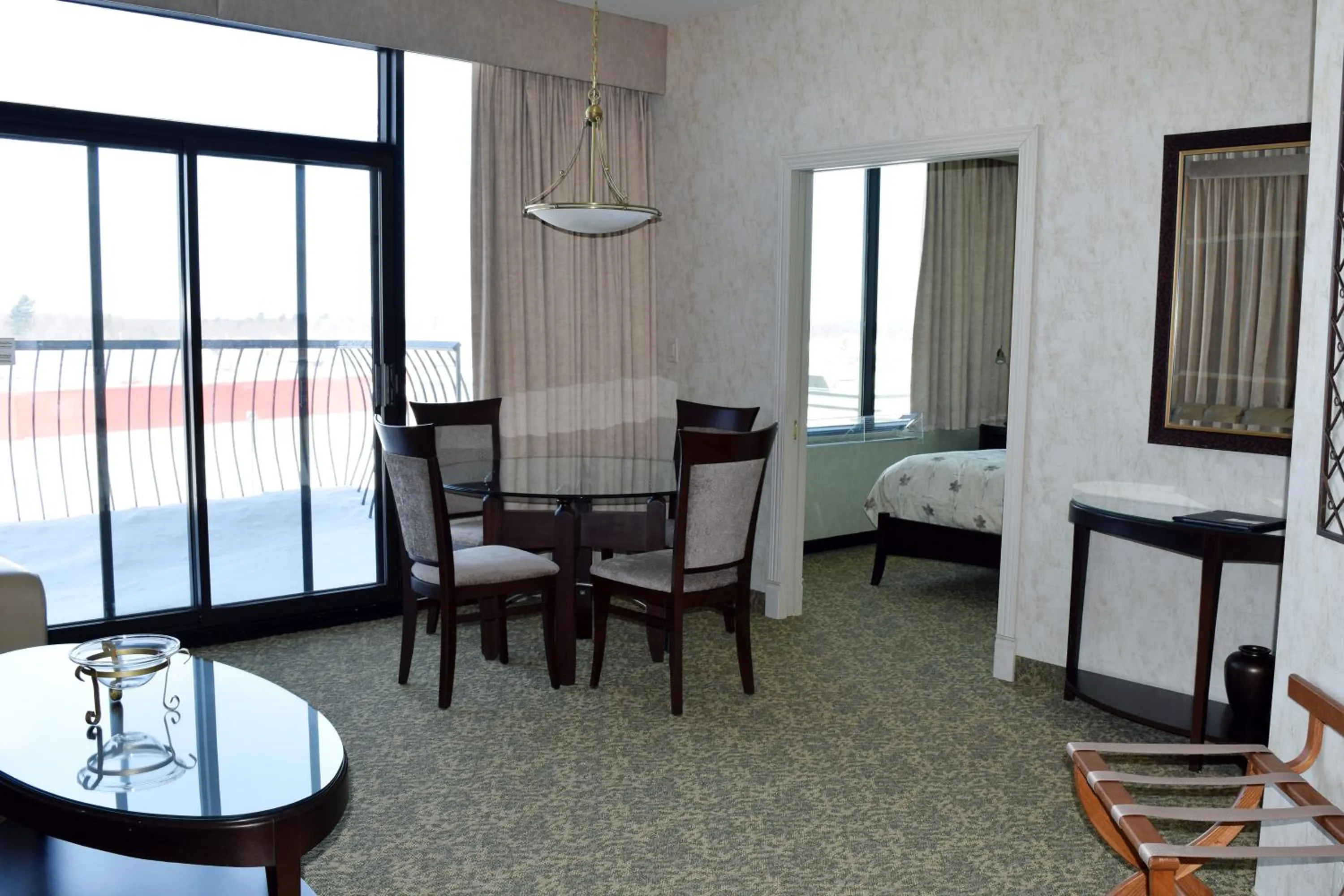 Dining area, Bed in Hôtel Castel