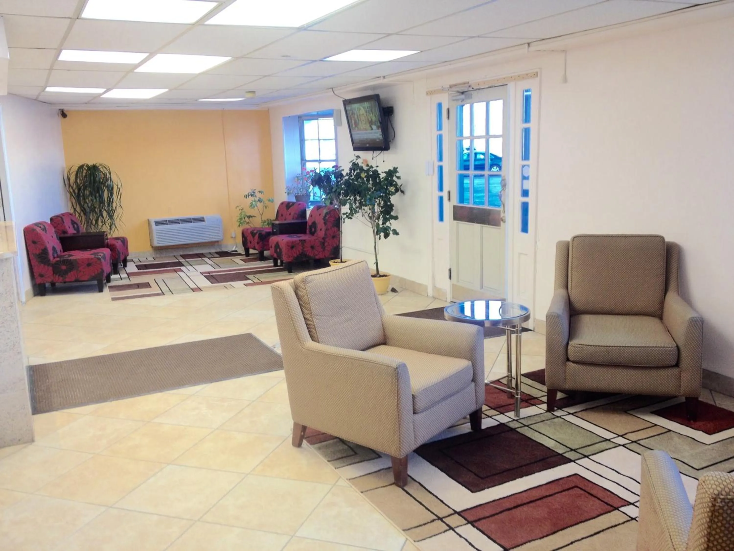 Lobby or reception in Tappan Zee Hotel