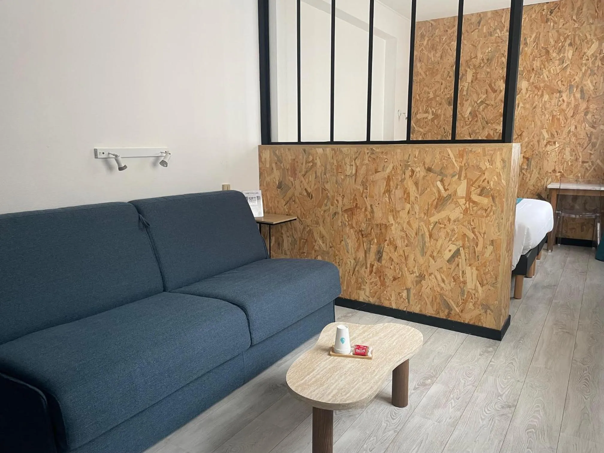 Bedroom in Hotel de Paris