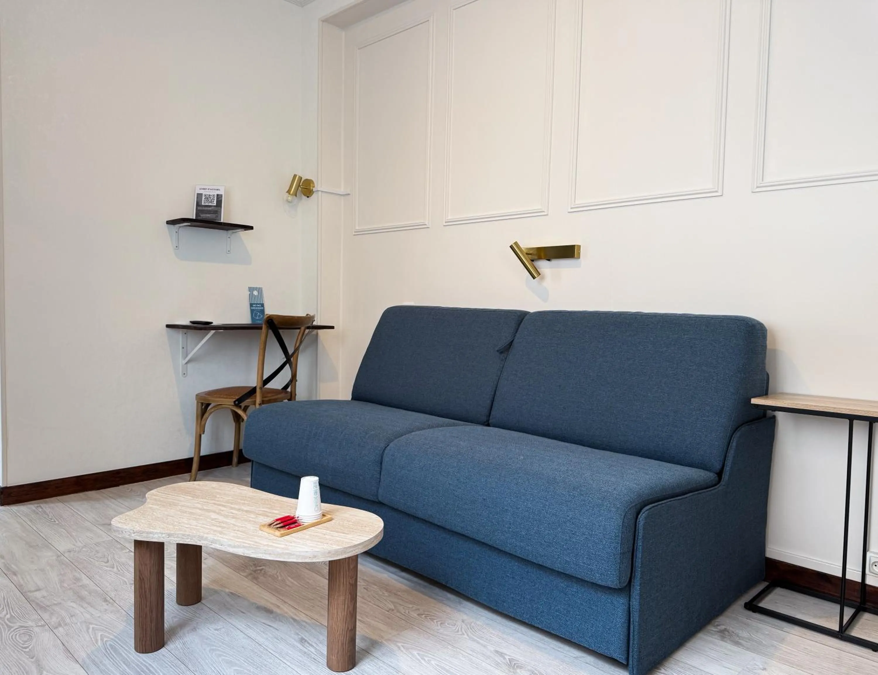 Bedroom in Hotel de Paris