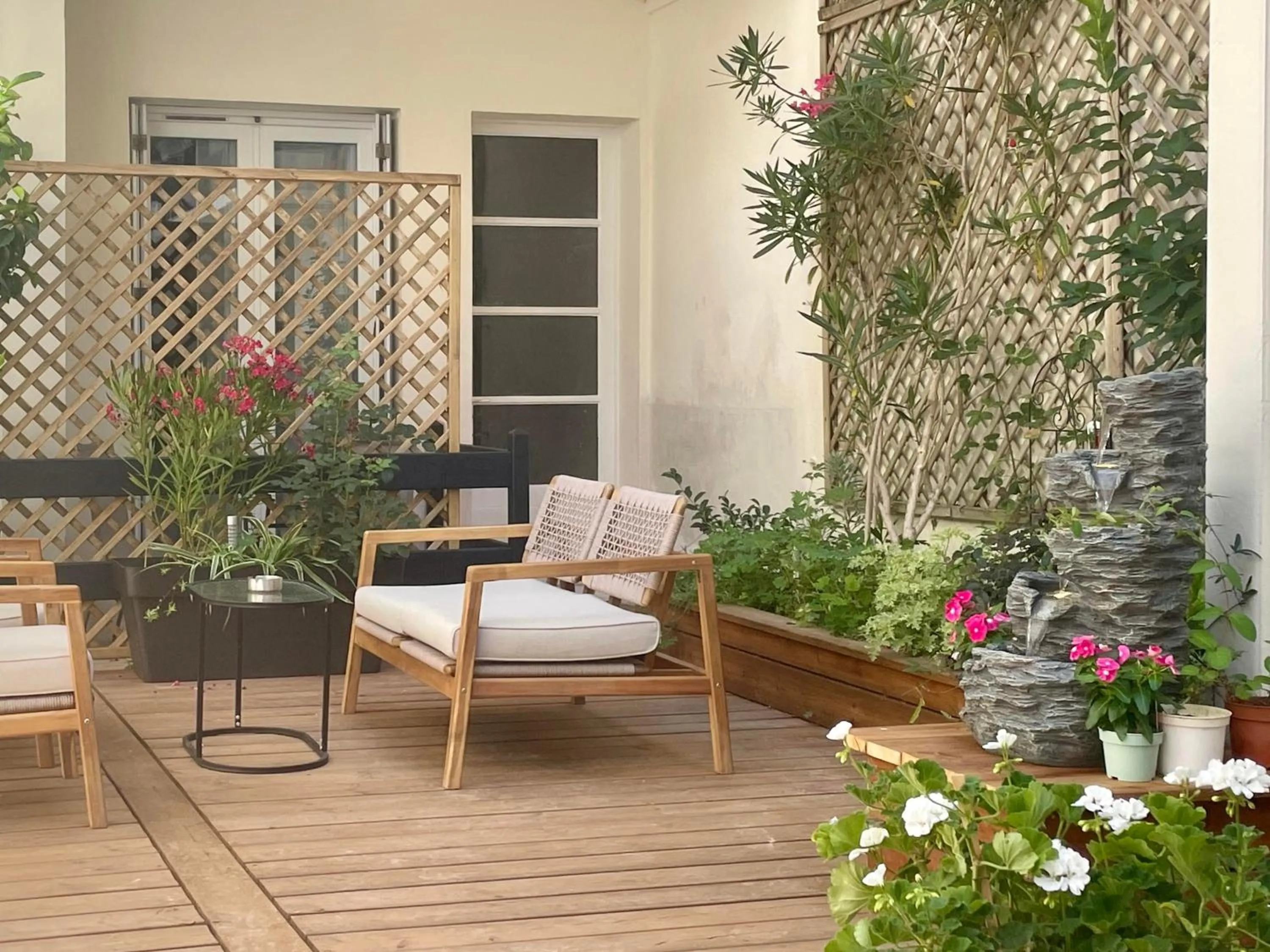 Patio in Hotel de Paris