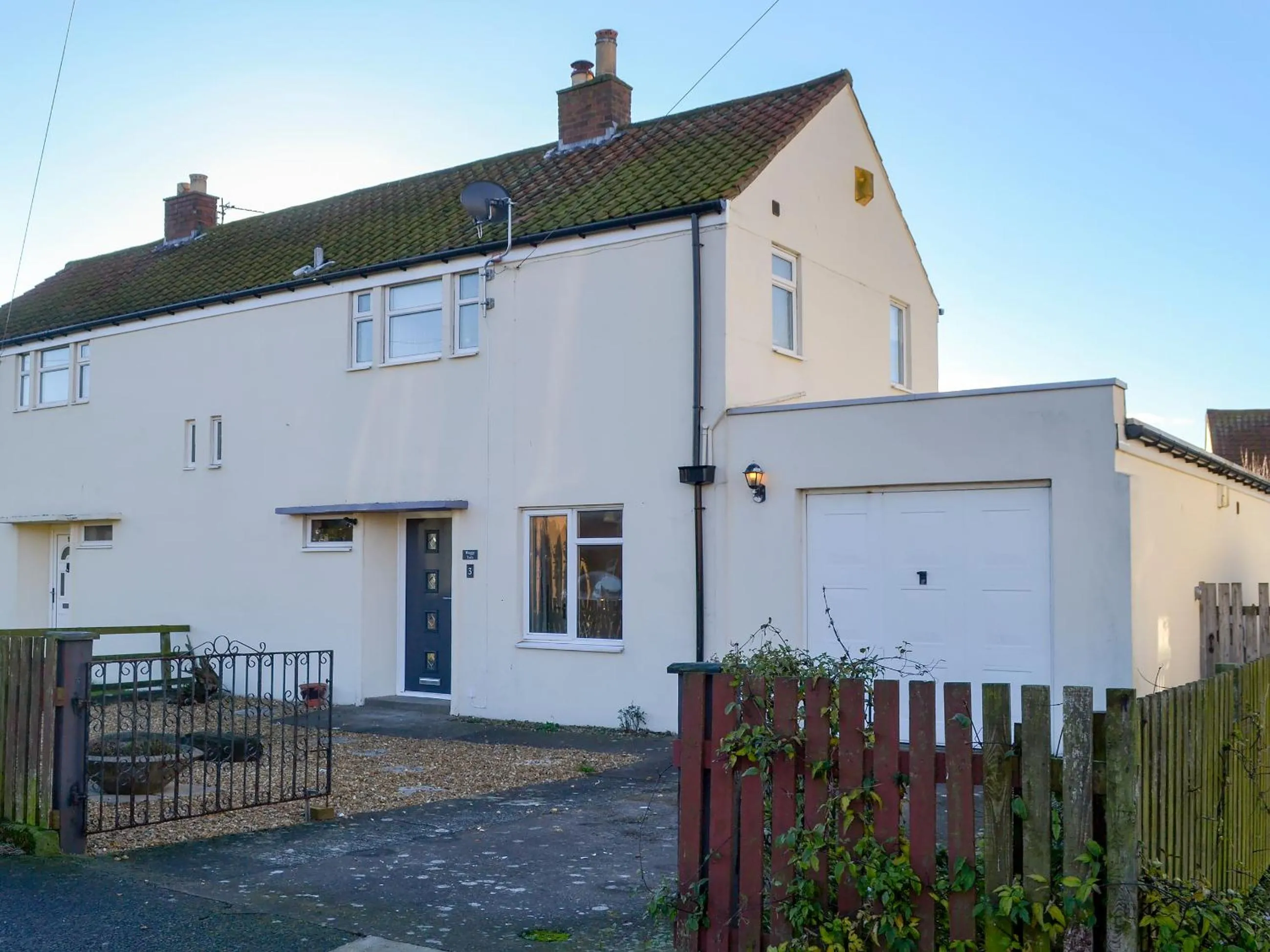 Property building in Waggy Tails