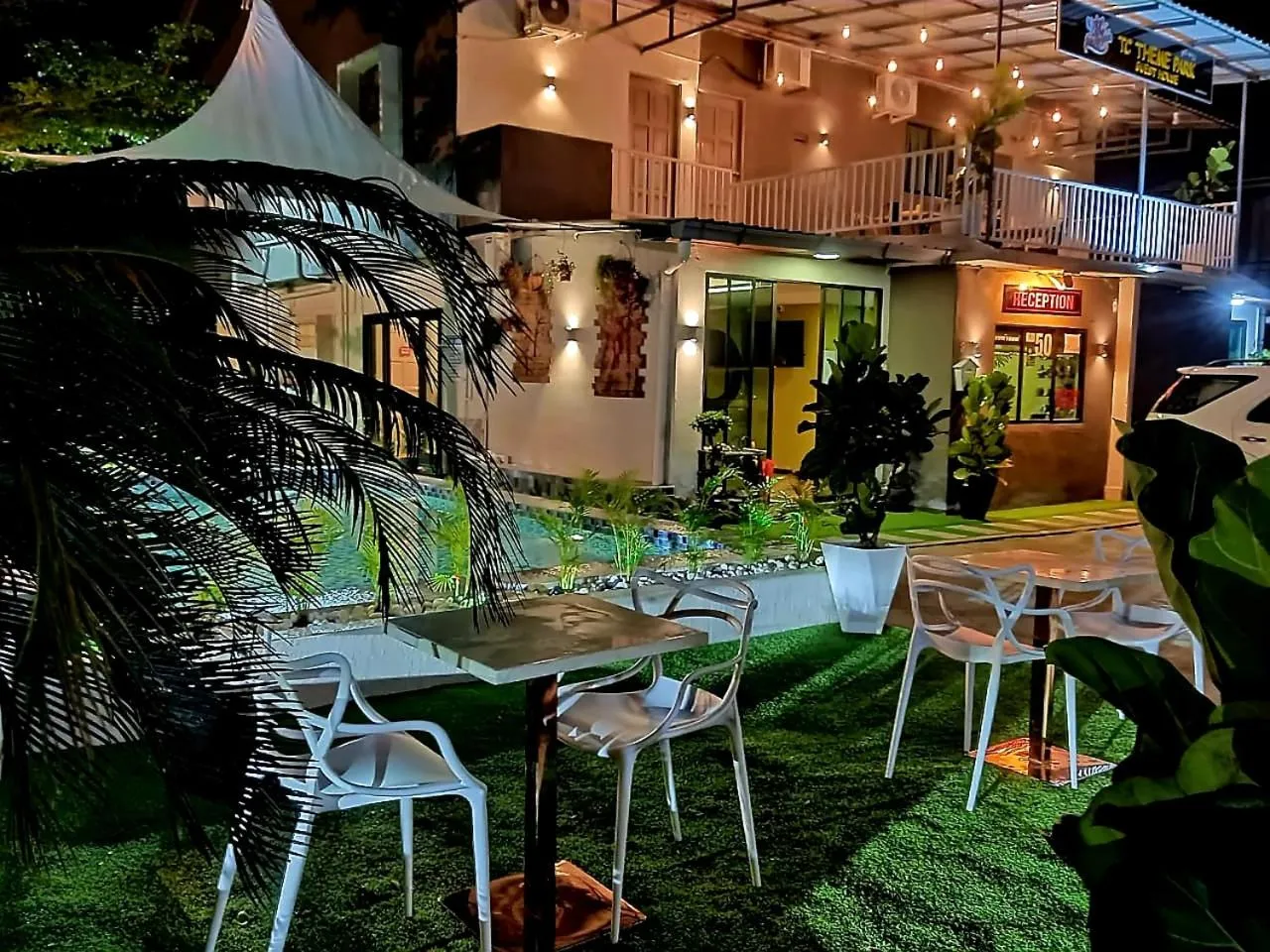 Night in Tc theme park Guest house