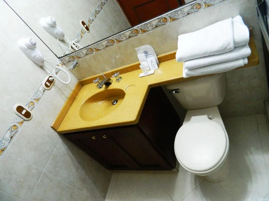 AW Hotel Salitre Real