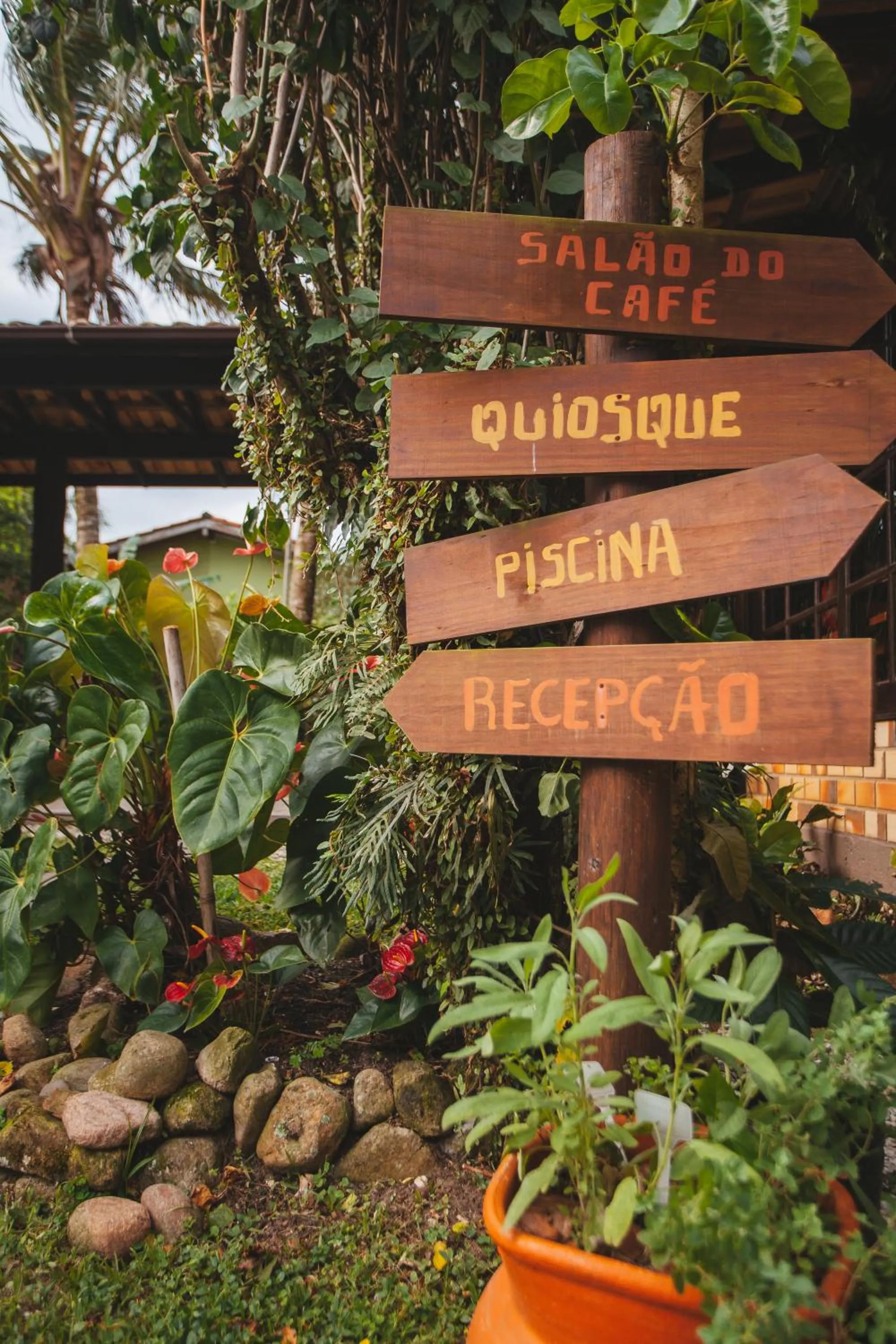Garden view in Pousada do Véio