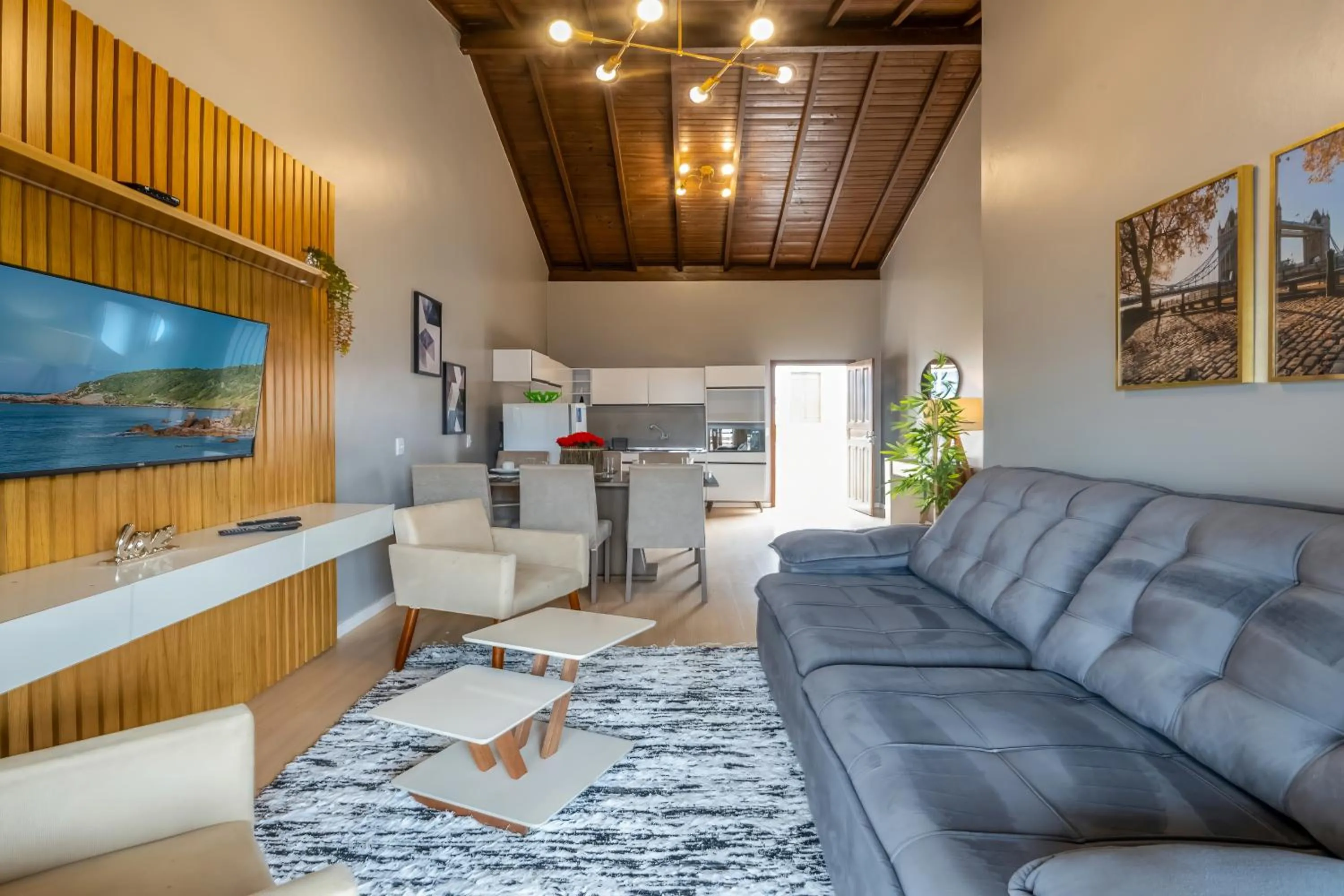 TV and multimedia in Pousada Natribus Rosa