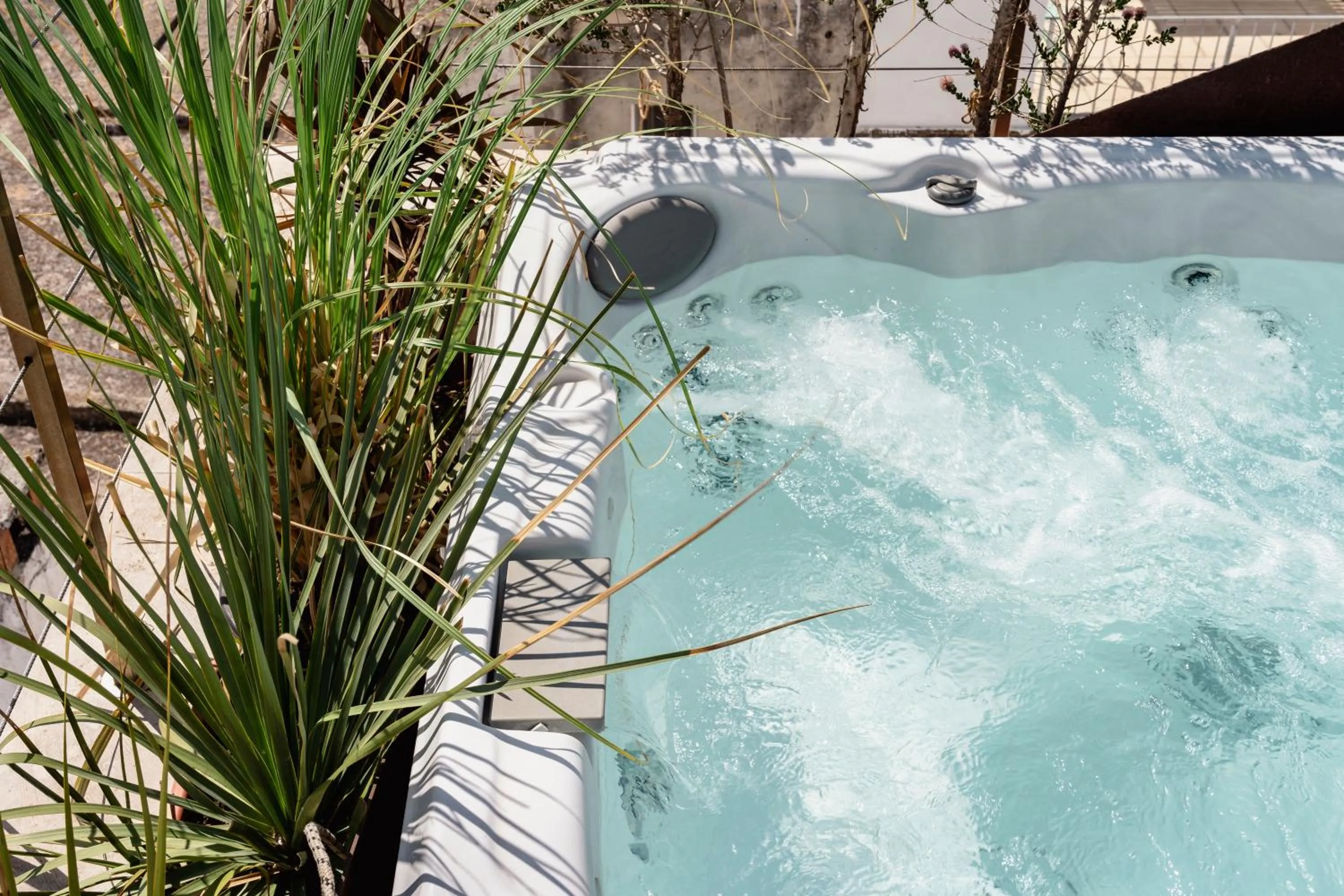 Hot Tub in Palazzo Biancofiore, suites & rooftop Ostuni