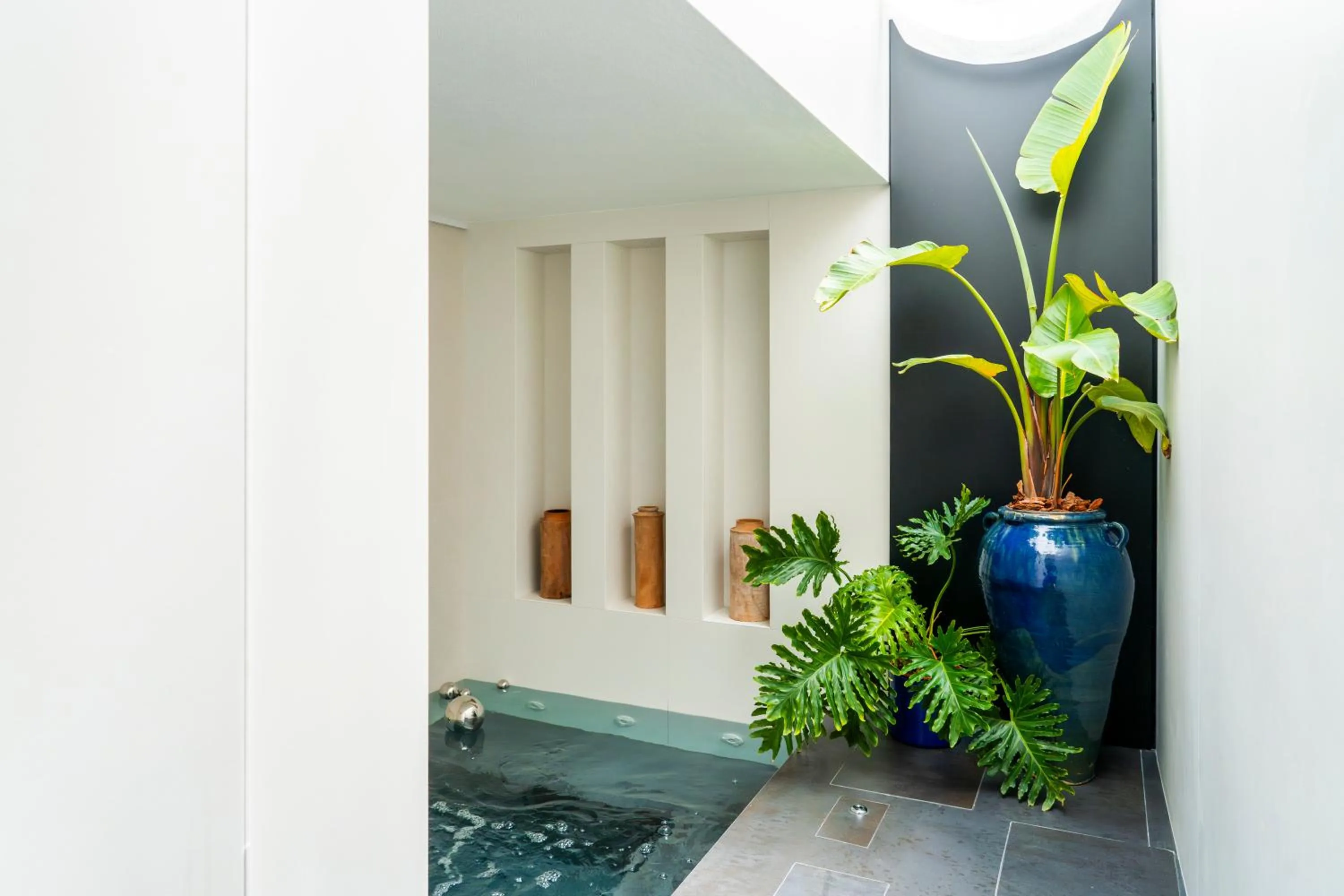 Swimming pool in Palazzo Biancofiore, suites & rooftop Ostuni