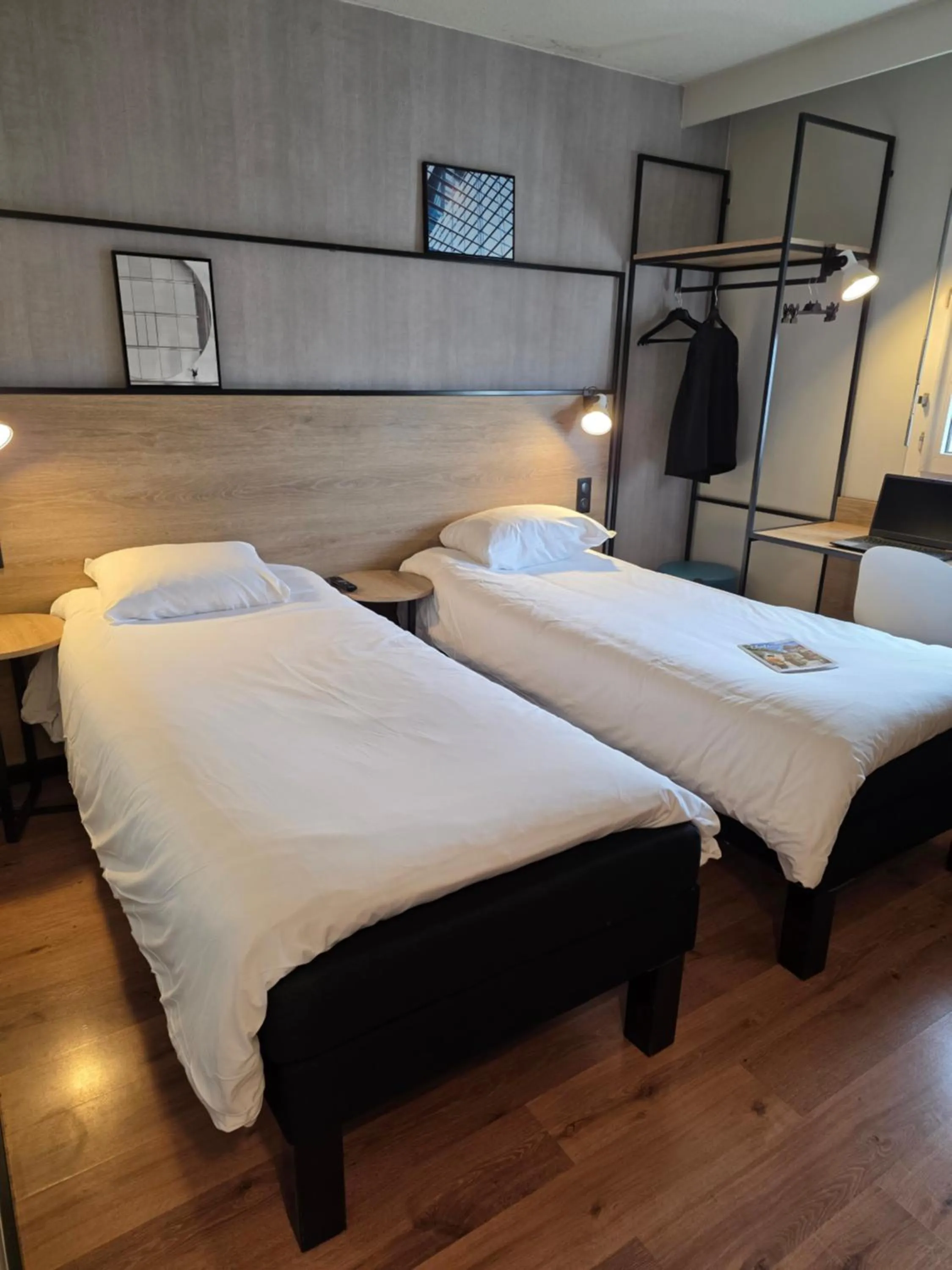 Bed in ibis Chateauroux