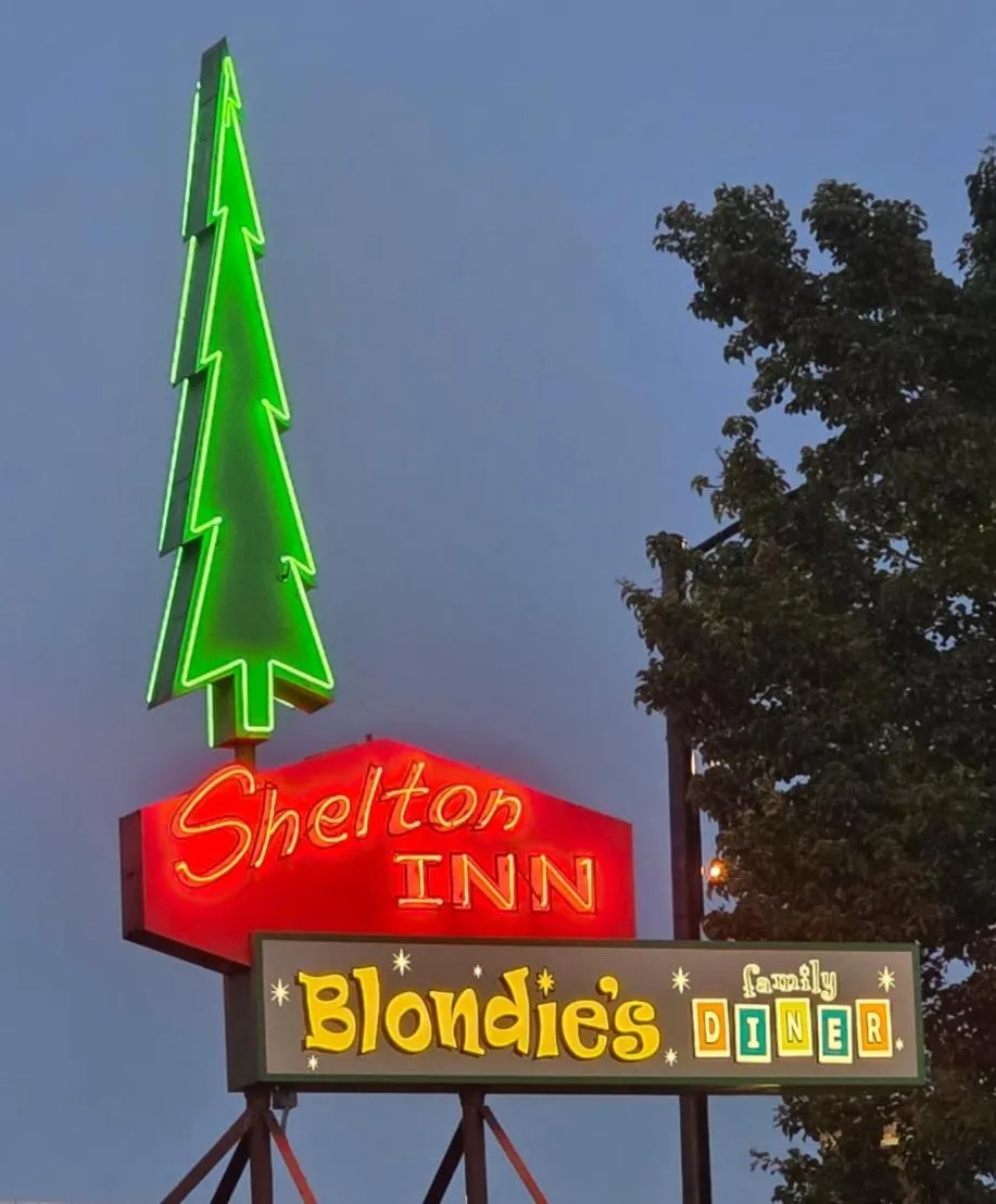 Property building in Shelton Inn