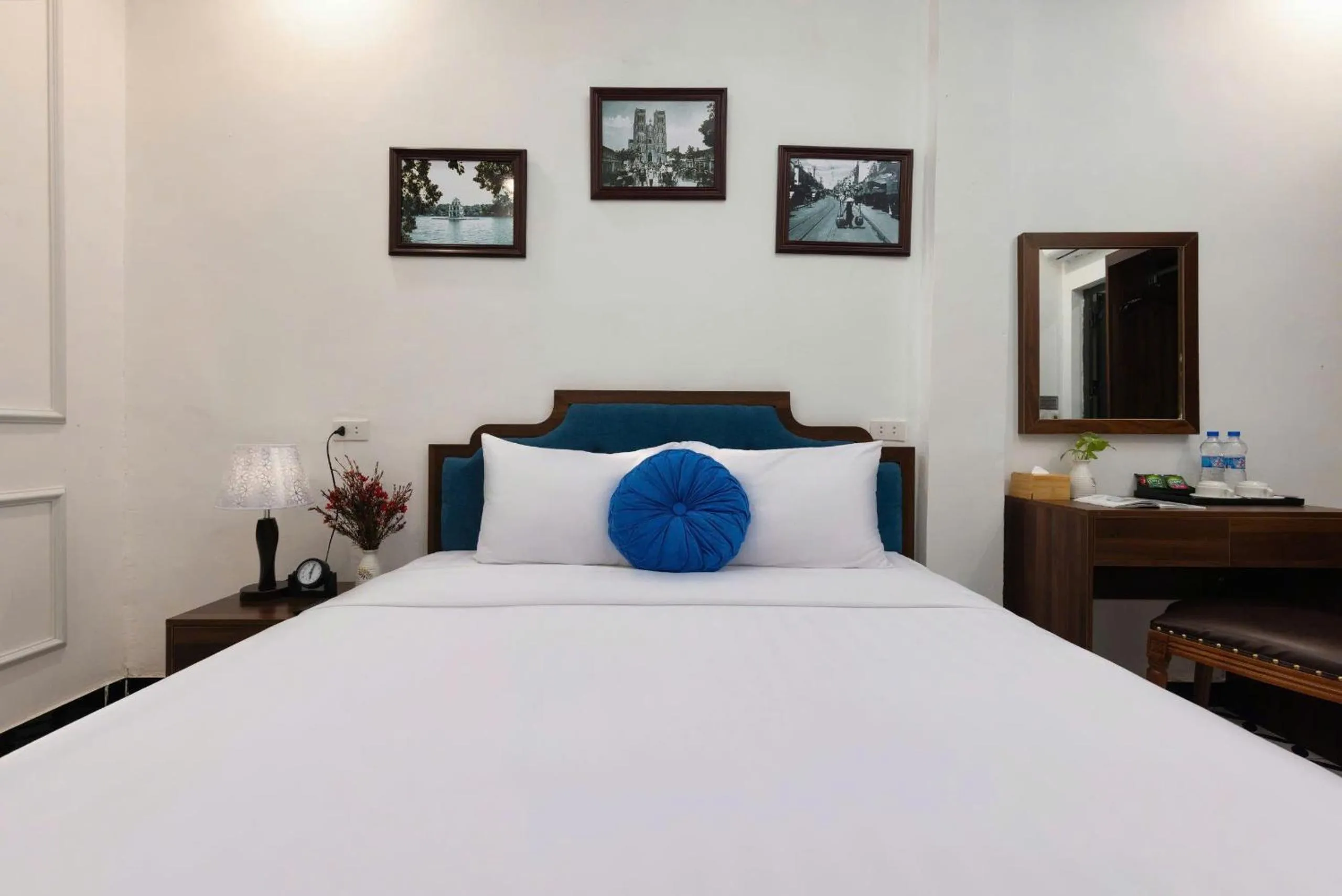Bed in The Ambery Hanoi Boutique Hotel & Travel