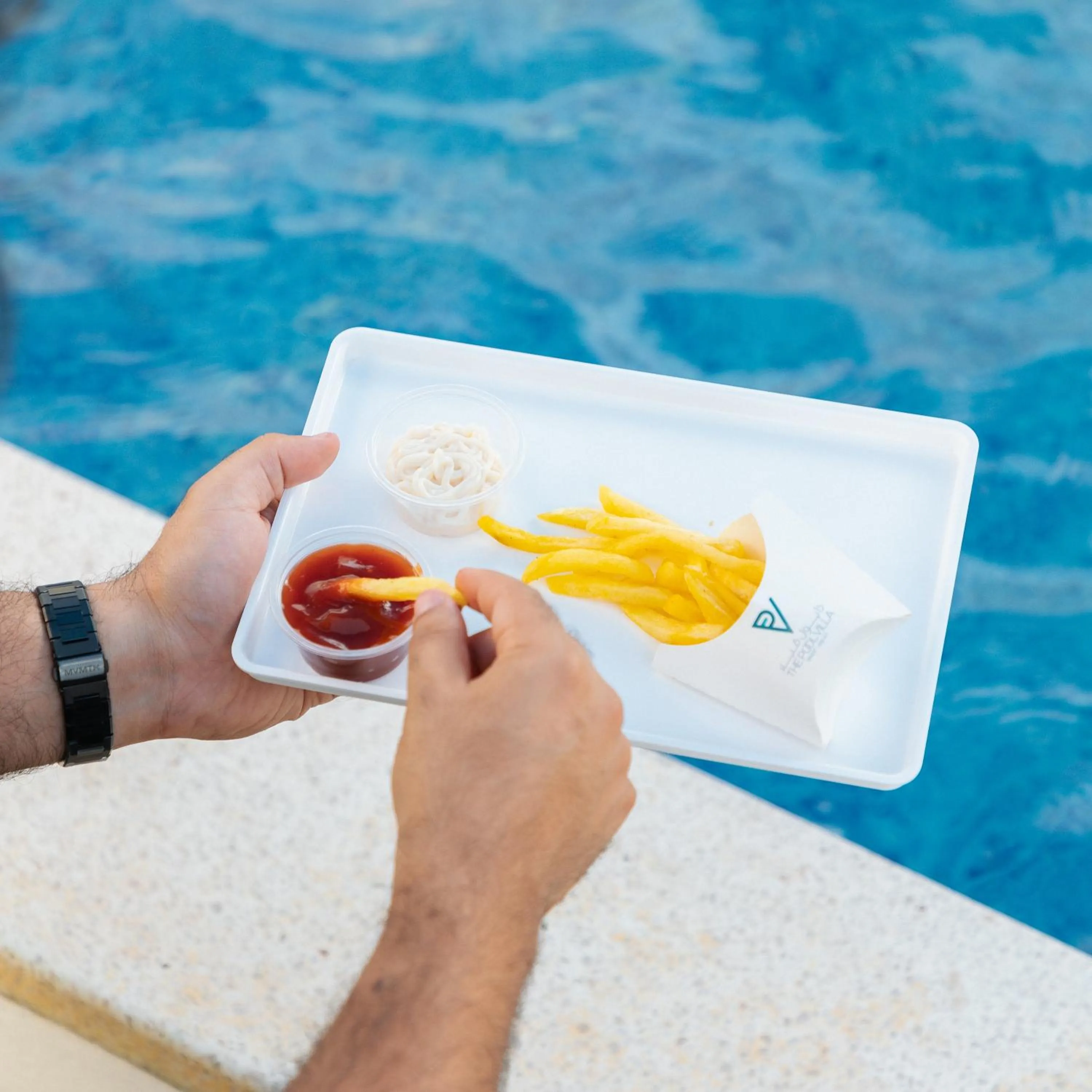 Food and drinks in THE POOL VILLA - TANUF