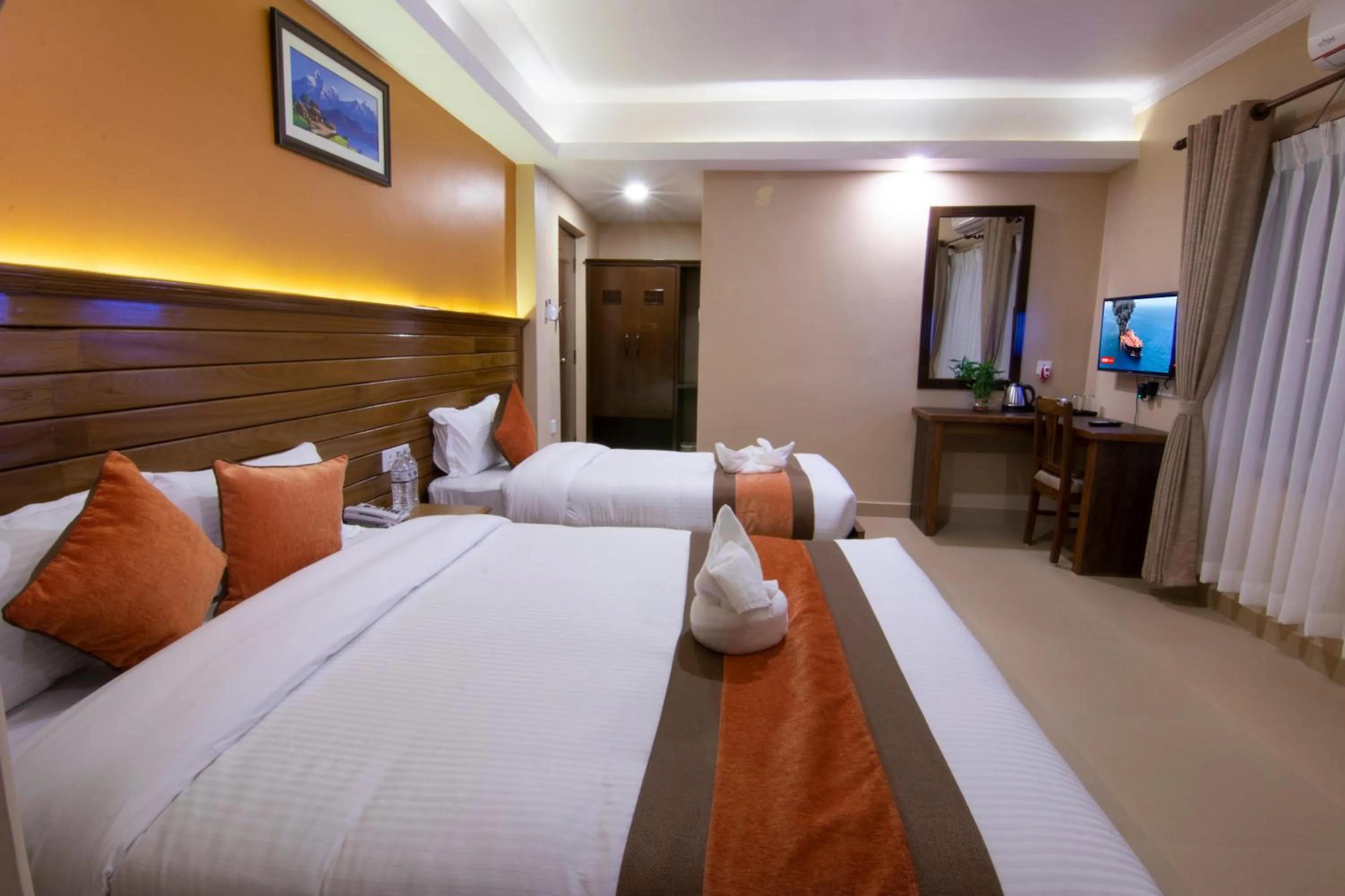 Bed in Hotel Lake Star