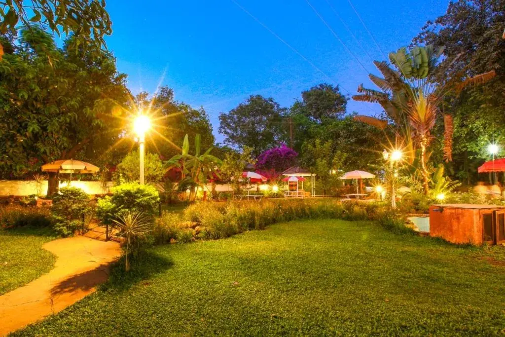 Garden in Lake View Resort Lonavala Garden in Lake View Resort Lonavala