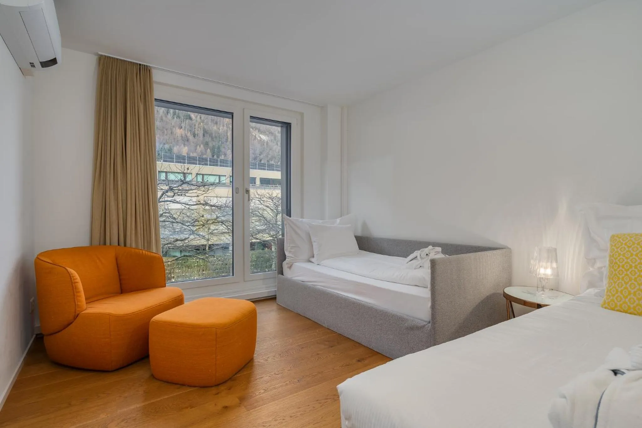 Bed in Swiss Hotel Apartments - Interlaken