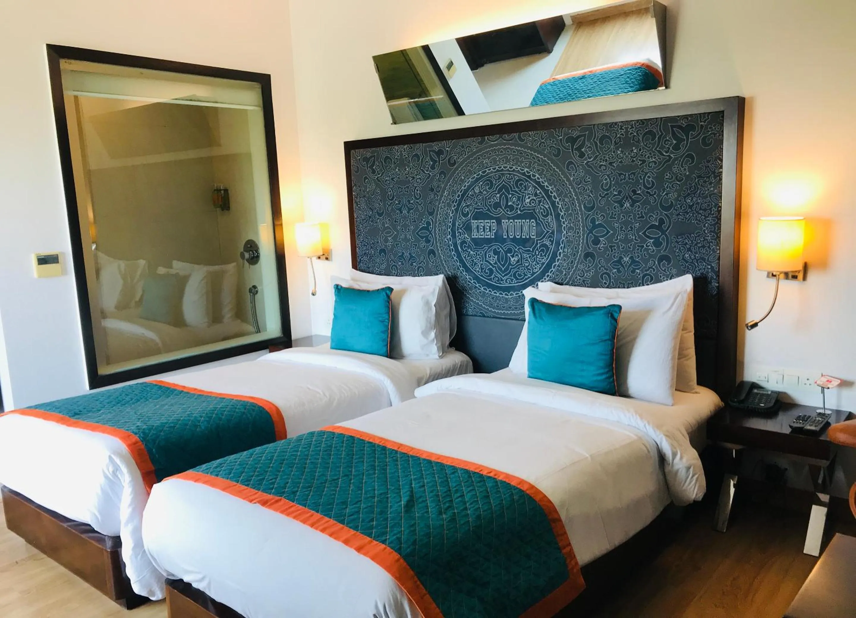 Bed in Golden Tulip City Centre Gurgaon