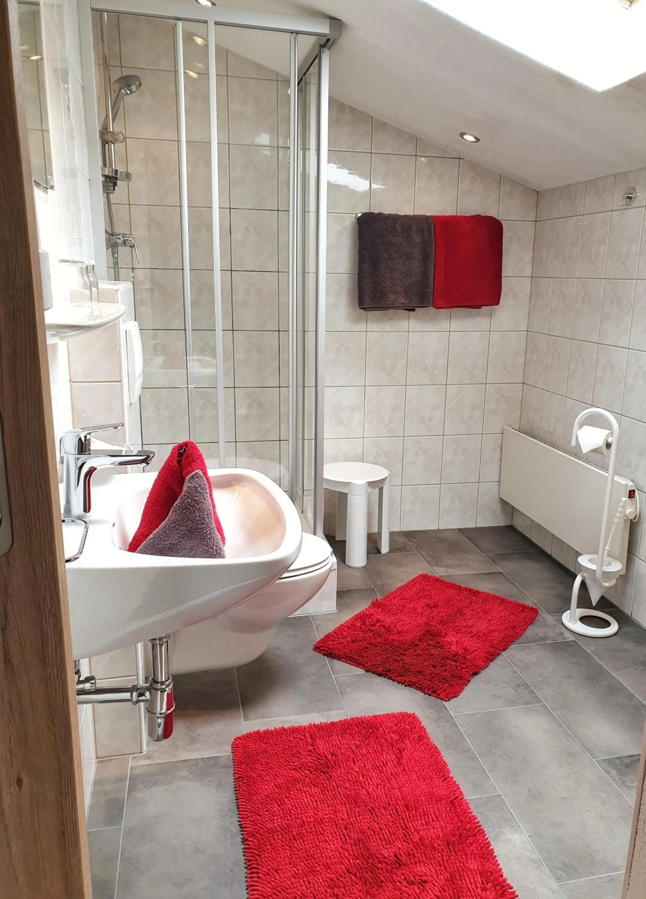 Shower in Haus Felsneck