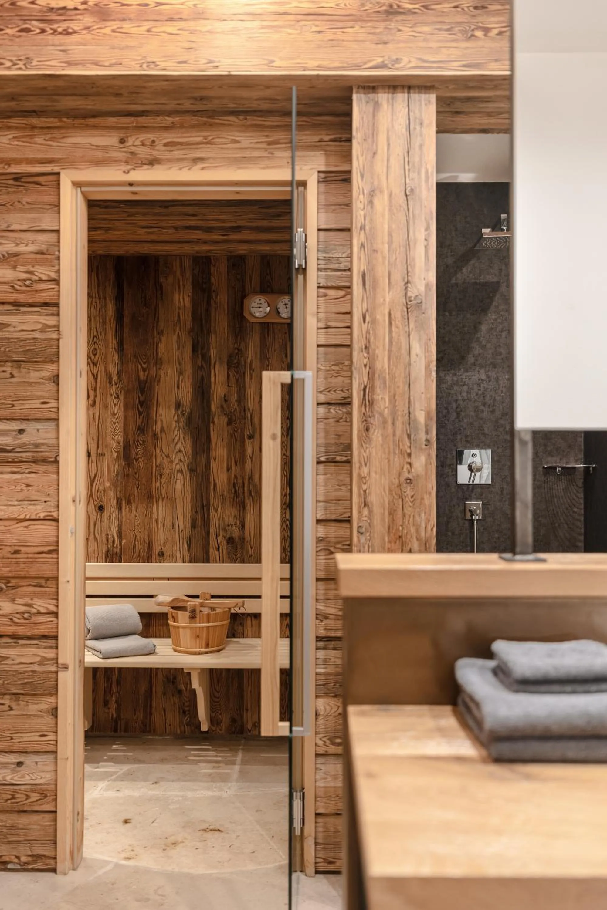 Sauna in Apartments Chalet Anna