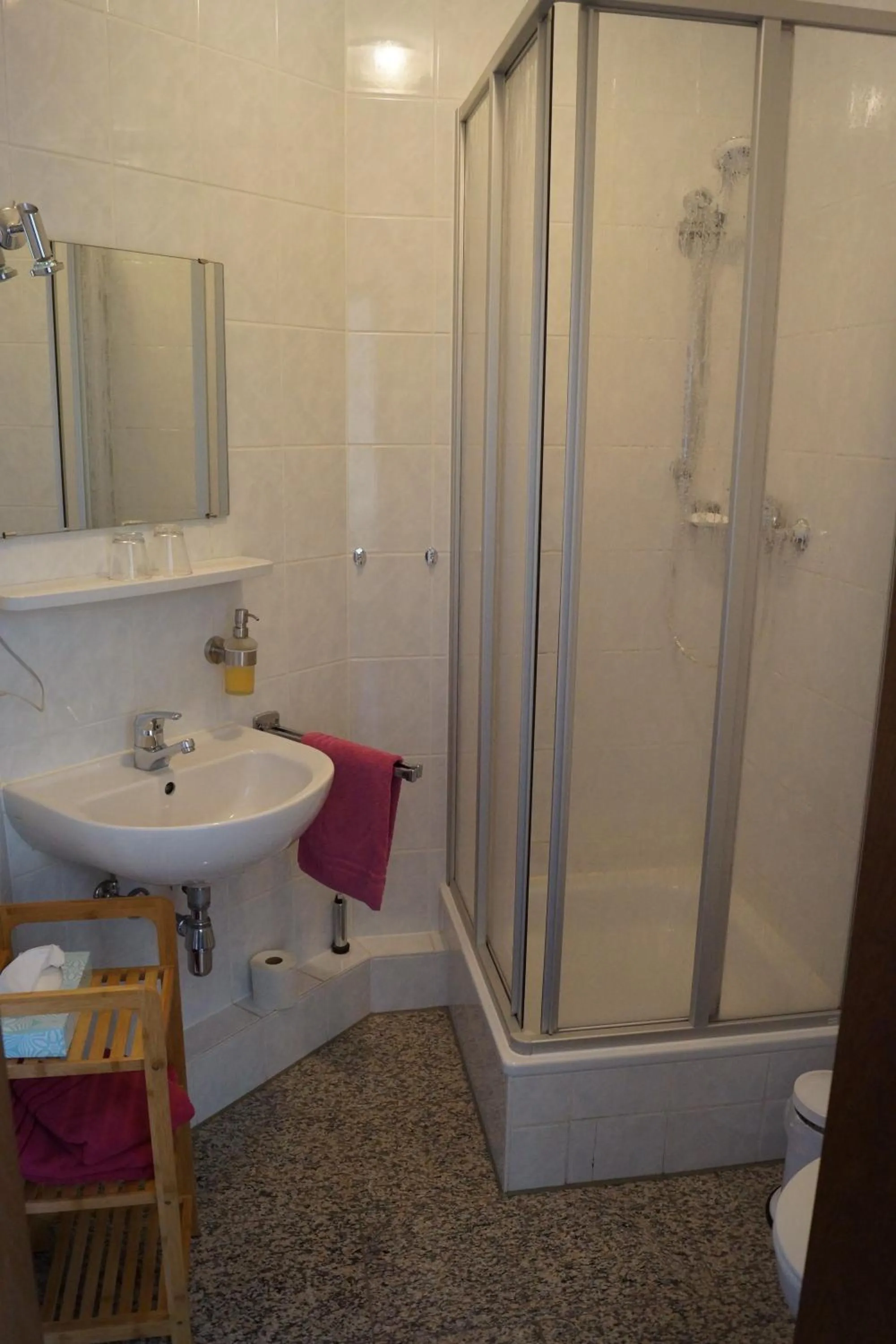 Bathroom in Pension Triebischtal