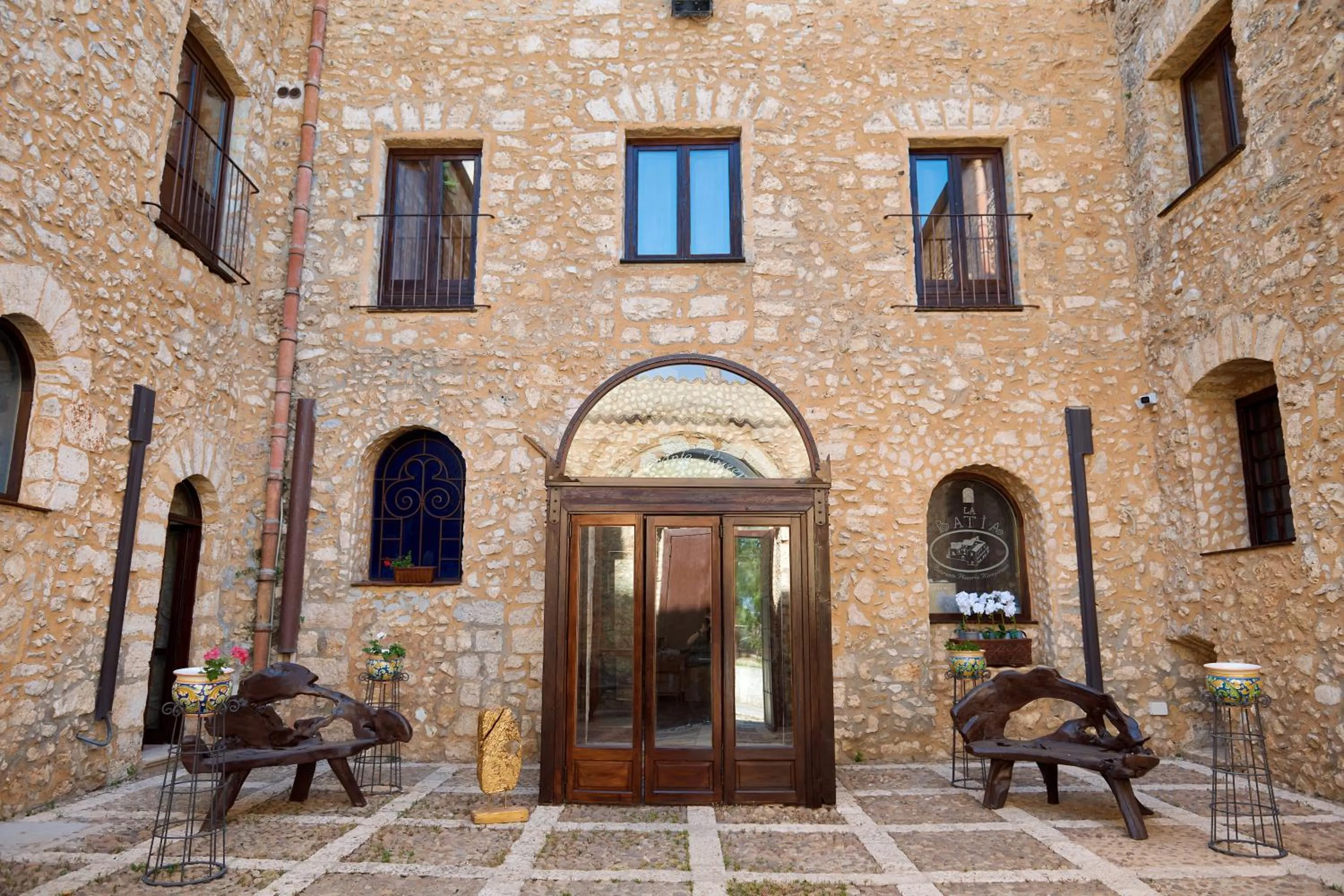 Patio in Villa Vittoria Hotel