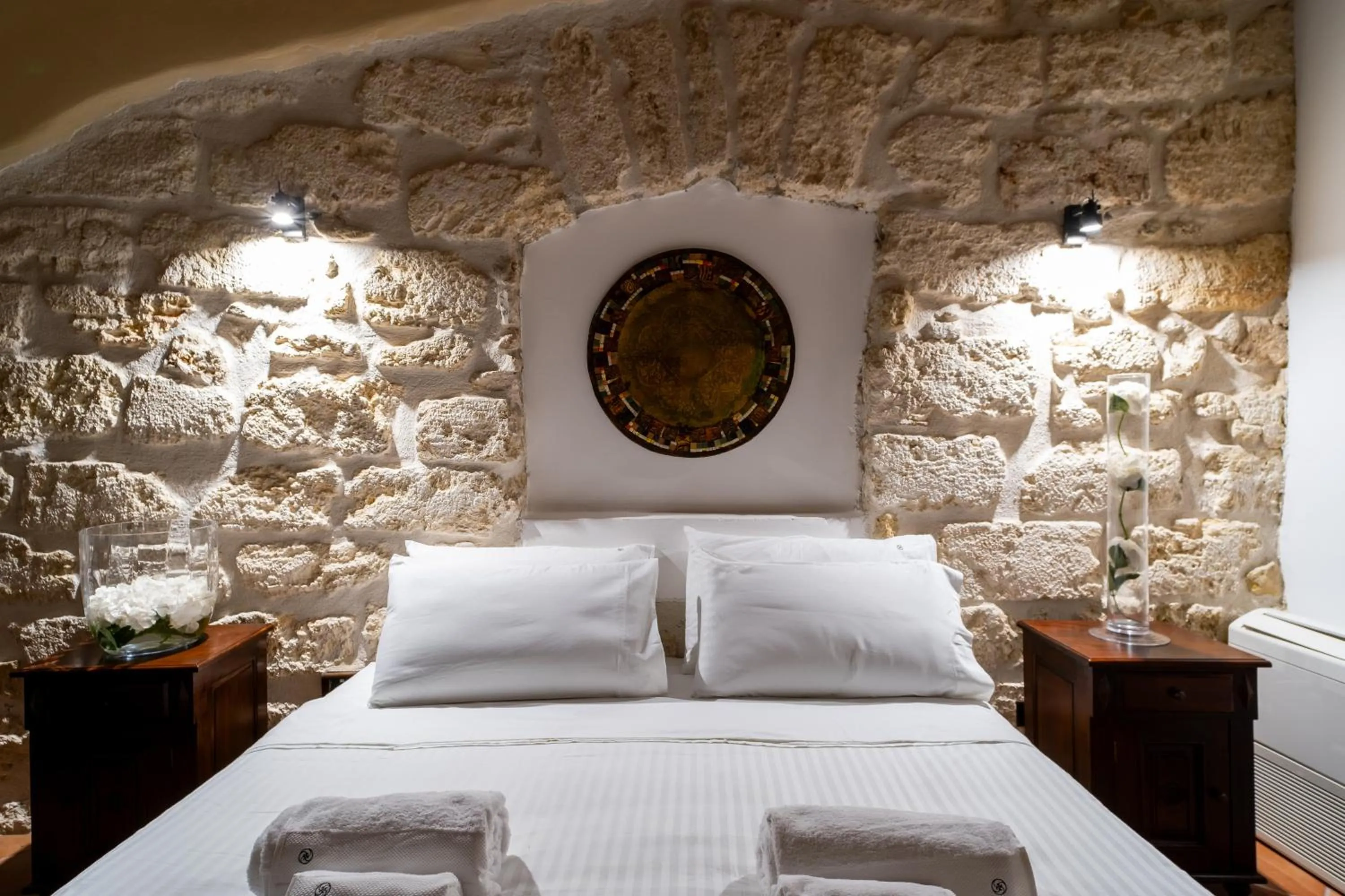Bed in Grand Hotel La Batia