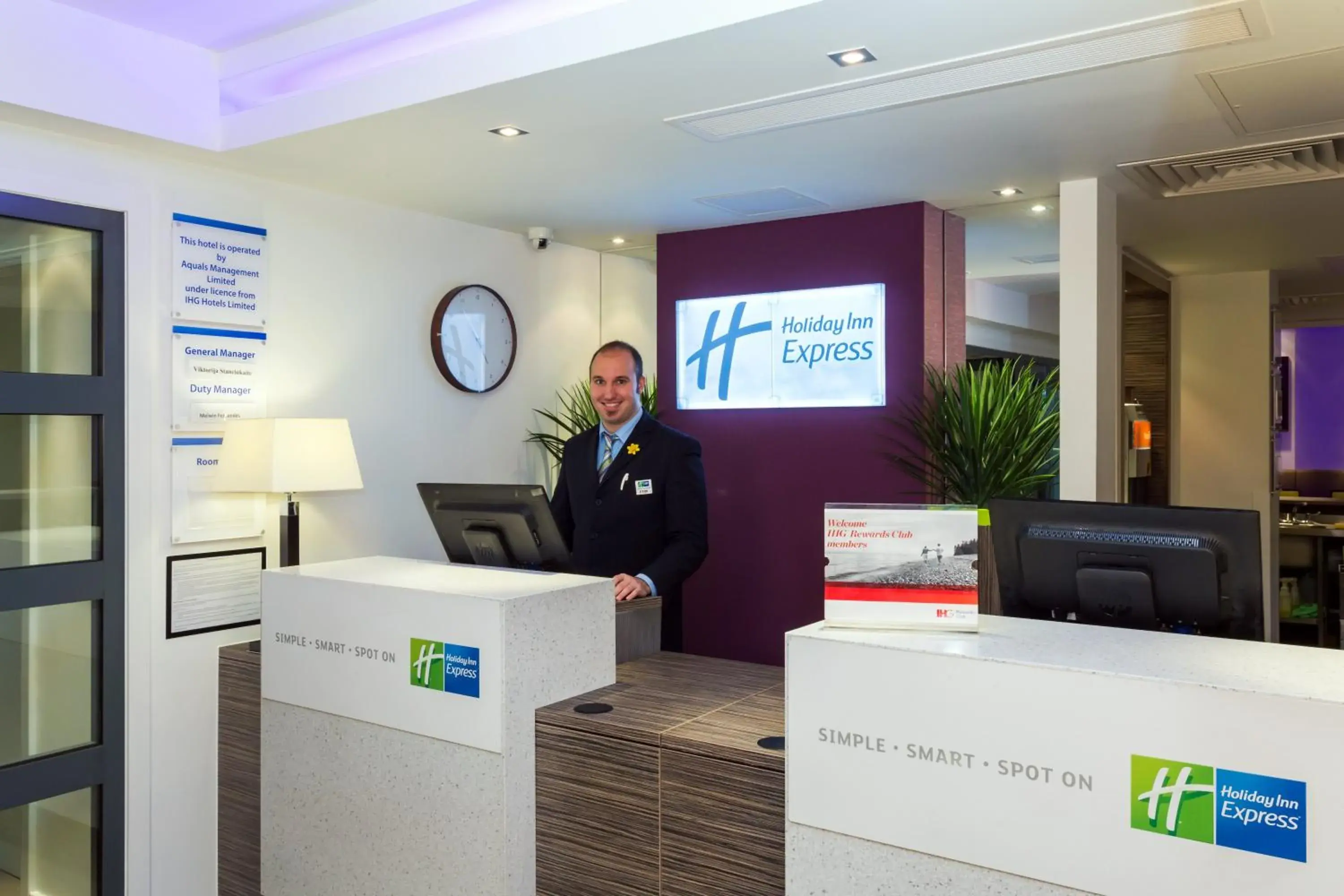 Property building in Holiday Inn Express Harlow by IHG Property building in Holiday Inn Express Harlow by IHG